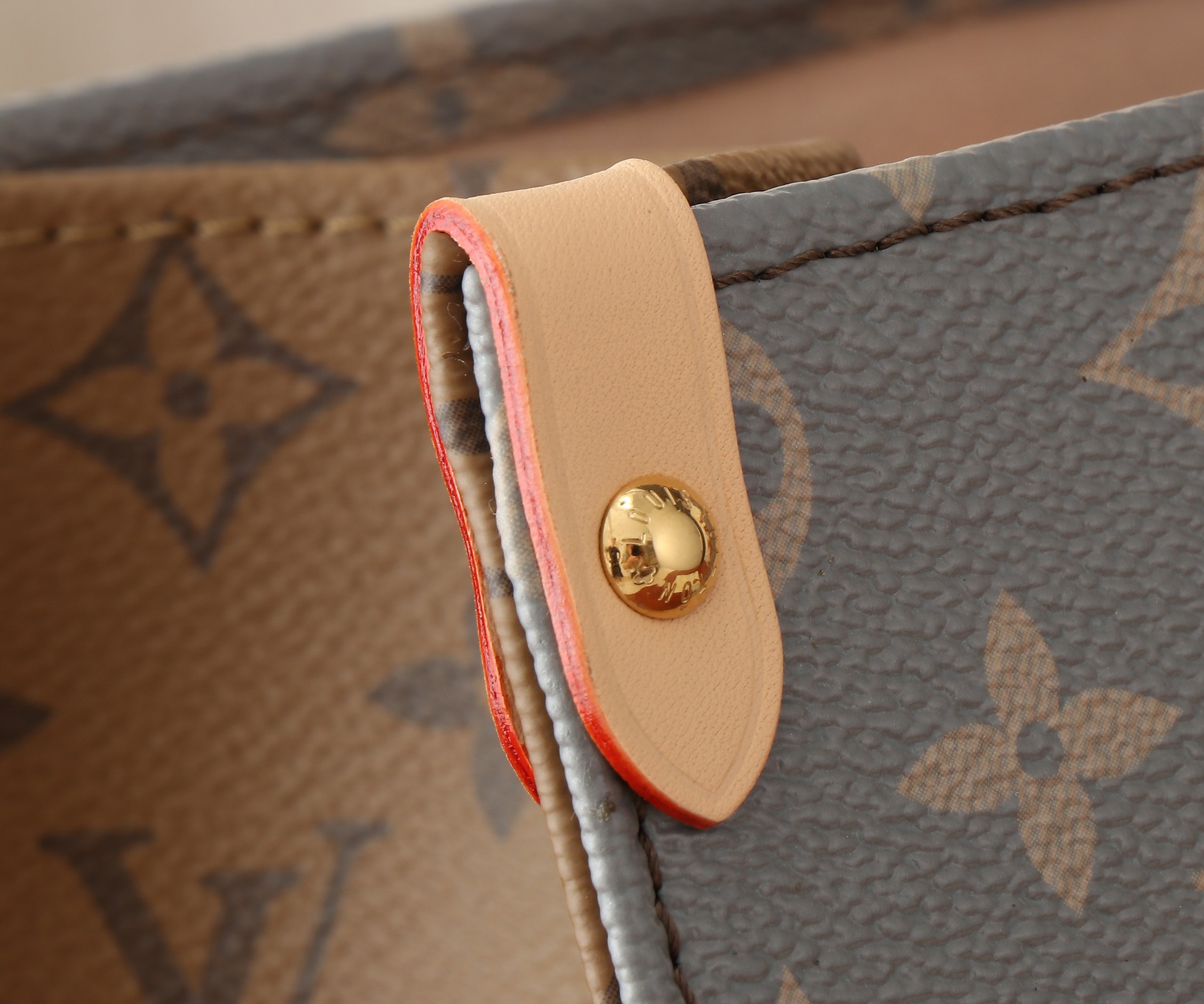 Louis Vuitton OnTheGo Medium Bag M12415 - Image 5