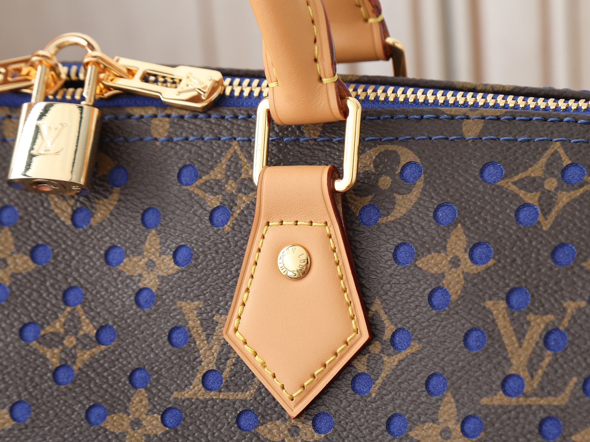 Louis Vuitton Speedy Soft 30 Handbag in Monogram Perfo Canvas - Image 5