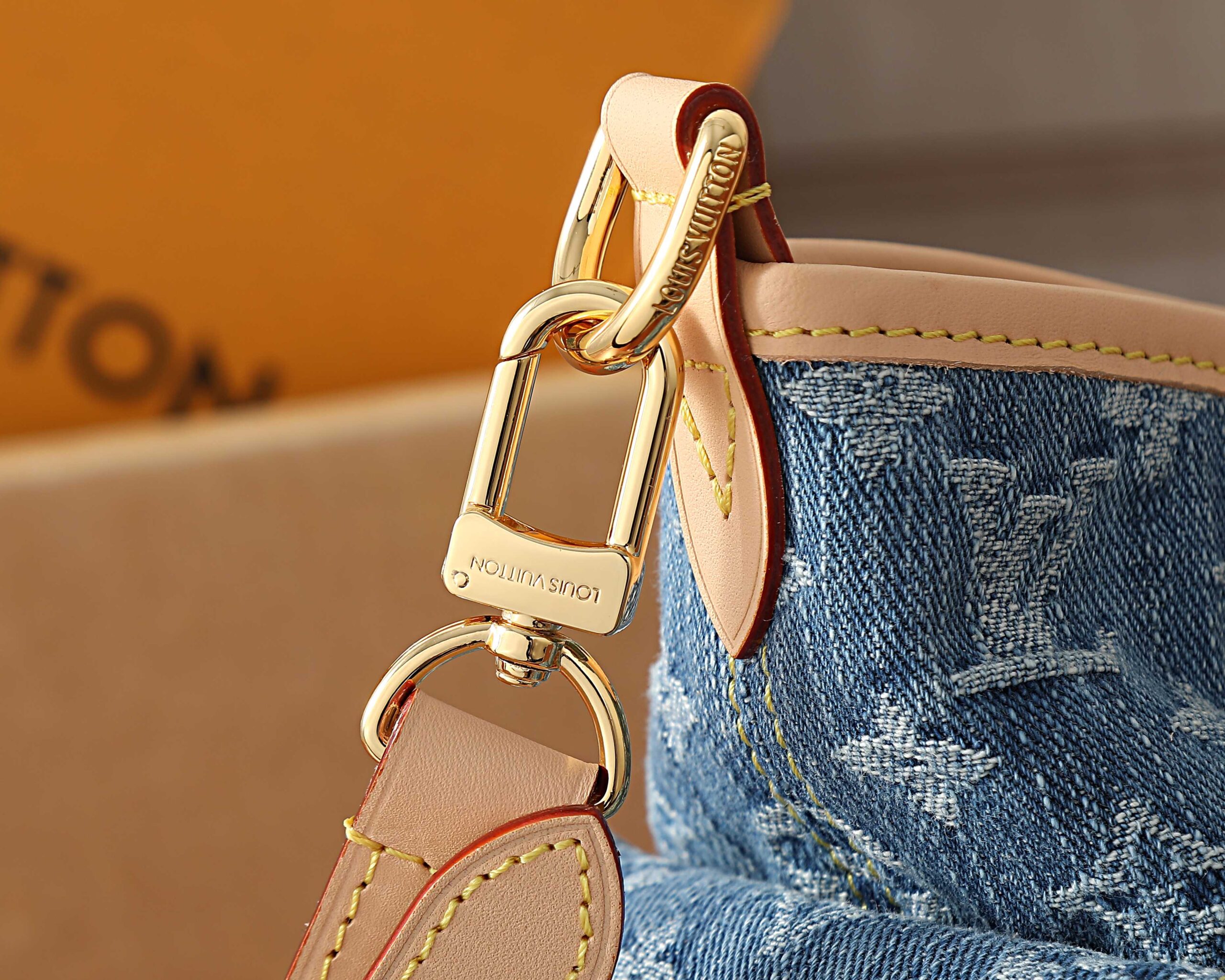 CarryAll Cargo PM Denim Rendez-Vous Bag - Image 5