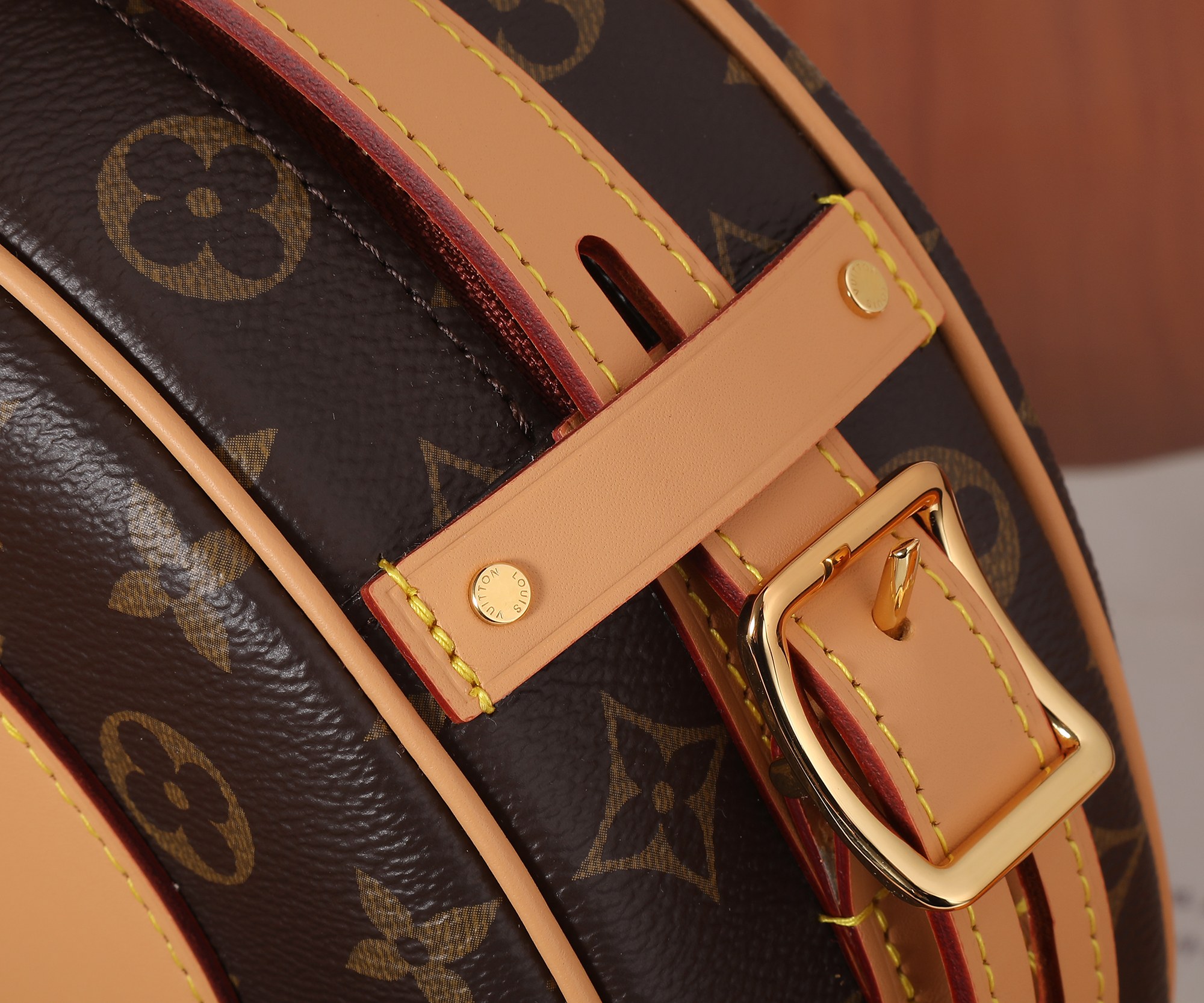 Louis Vuitton Boite Chapeau Souple Monogram Shoulder Bag M45647 - Image 5