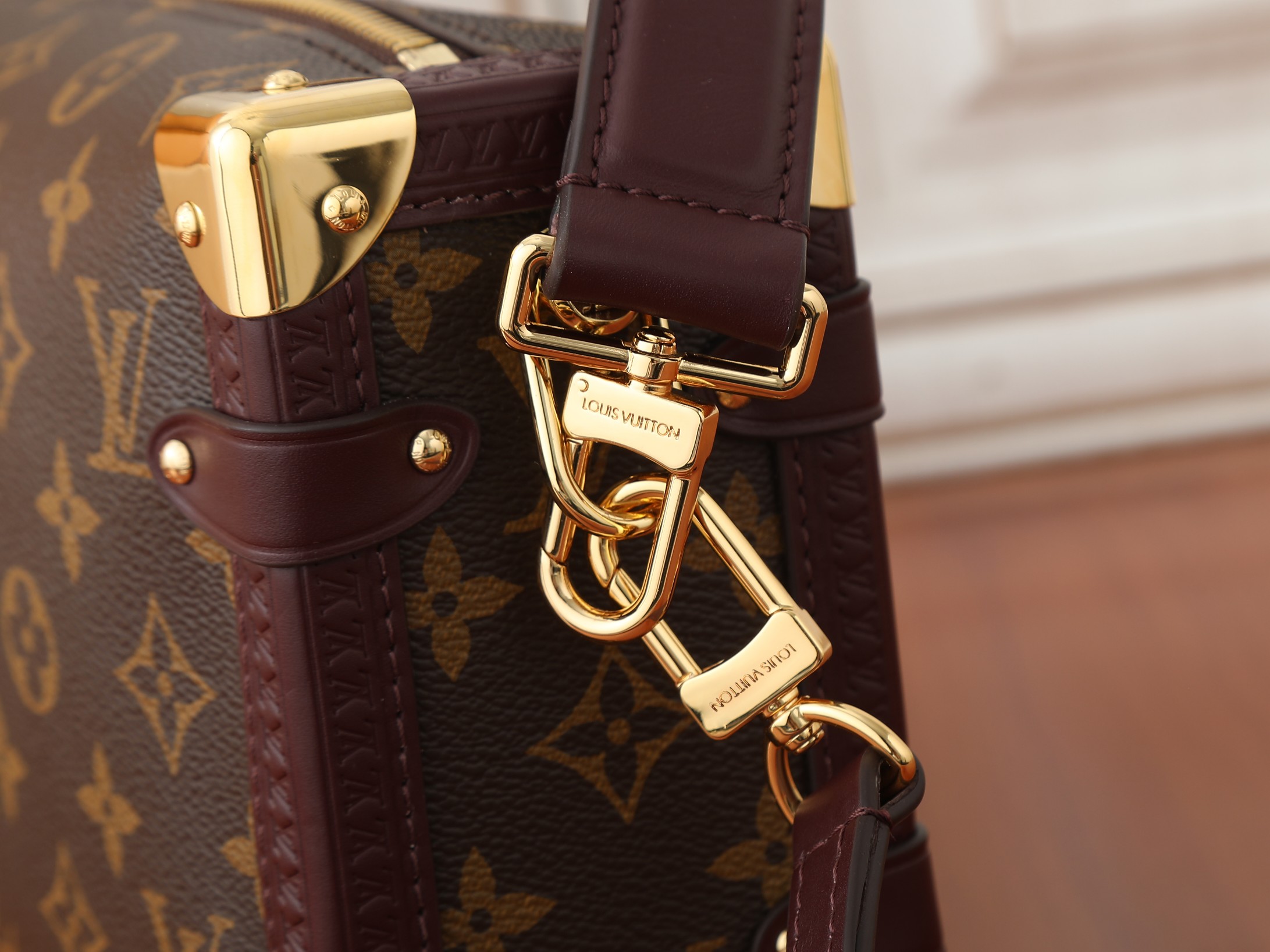Louis Vuitton Getaway Side Trunk Medium Handbag - Image 5