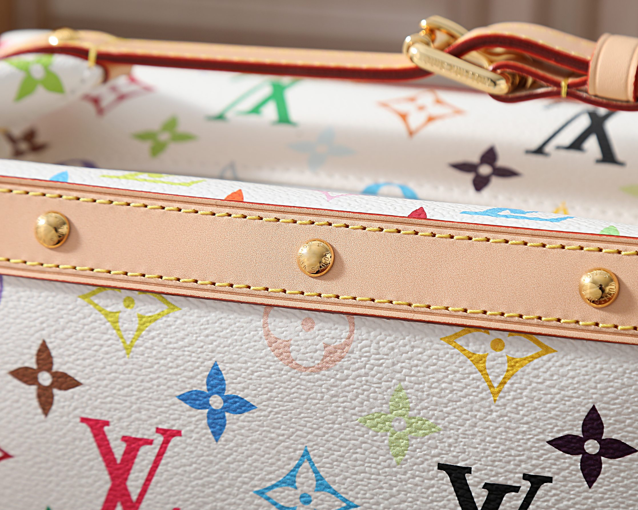 Louis Vuitton Cruiser Cosmetic Wash Bag in Monogram Multicolore Canvas - Image 5