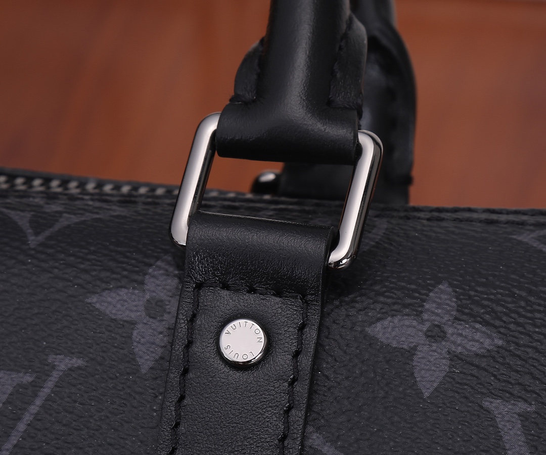 Louis Vuitton Keepall Monogram Eclipse Reverse Travel Bag M45947 - Image 5