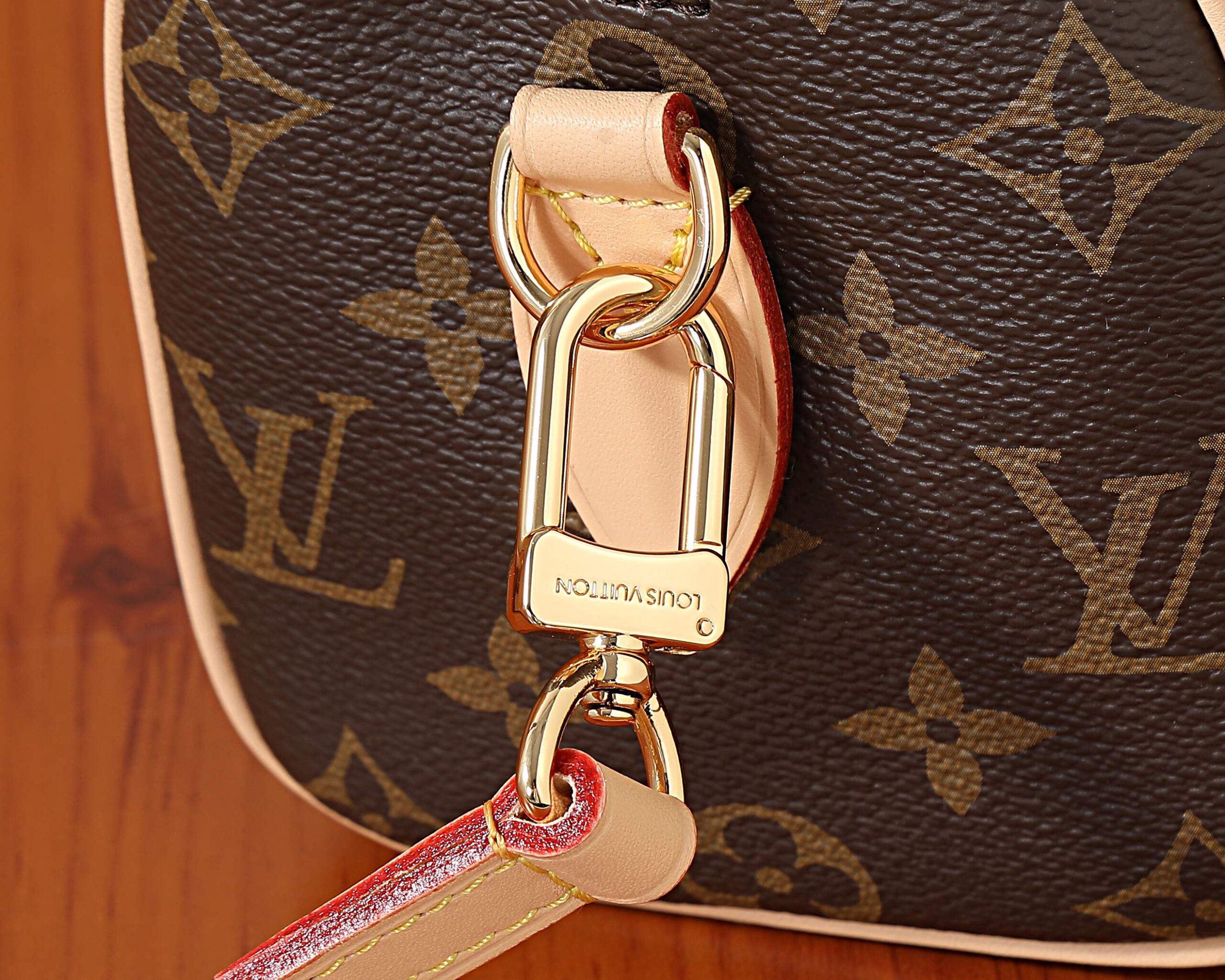 Louis Vuitton Speedy Bandoulière 20 Handbag - Image 5