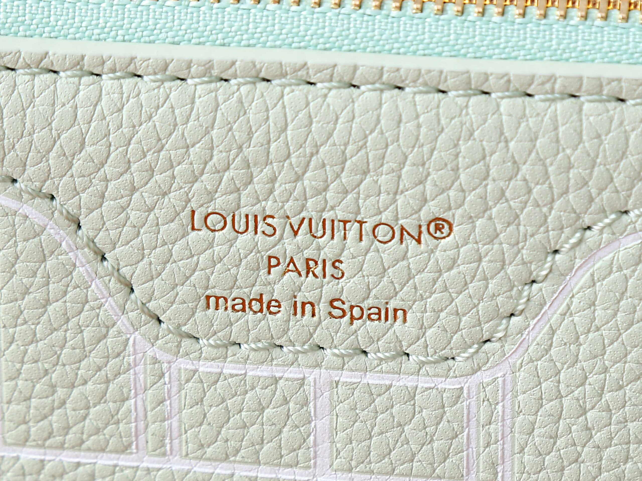 Louis Vuitton Neverfull Inside Out BB Monogram Dune Handbag - Image 5