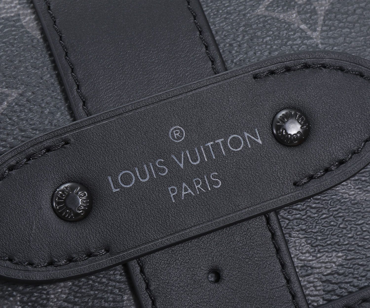 Louis Vuitton Saumur Shoulder Bag M45913 - Image 5
