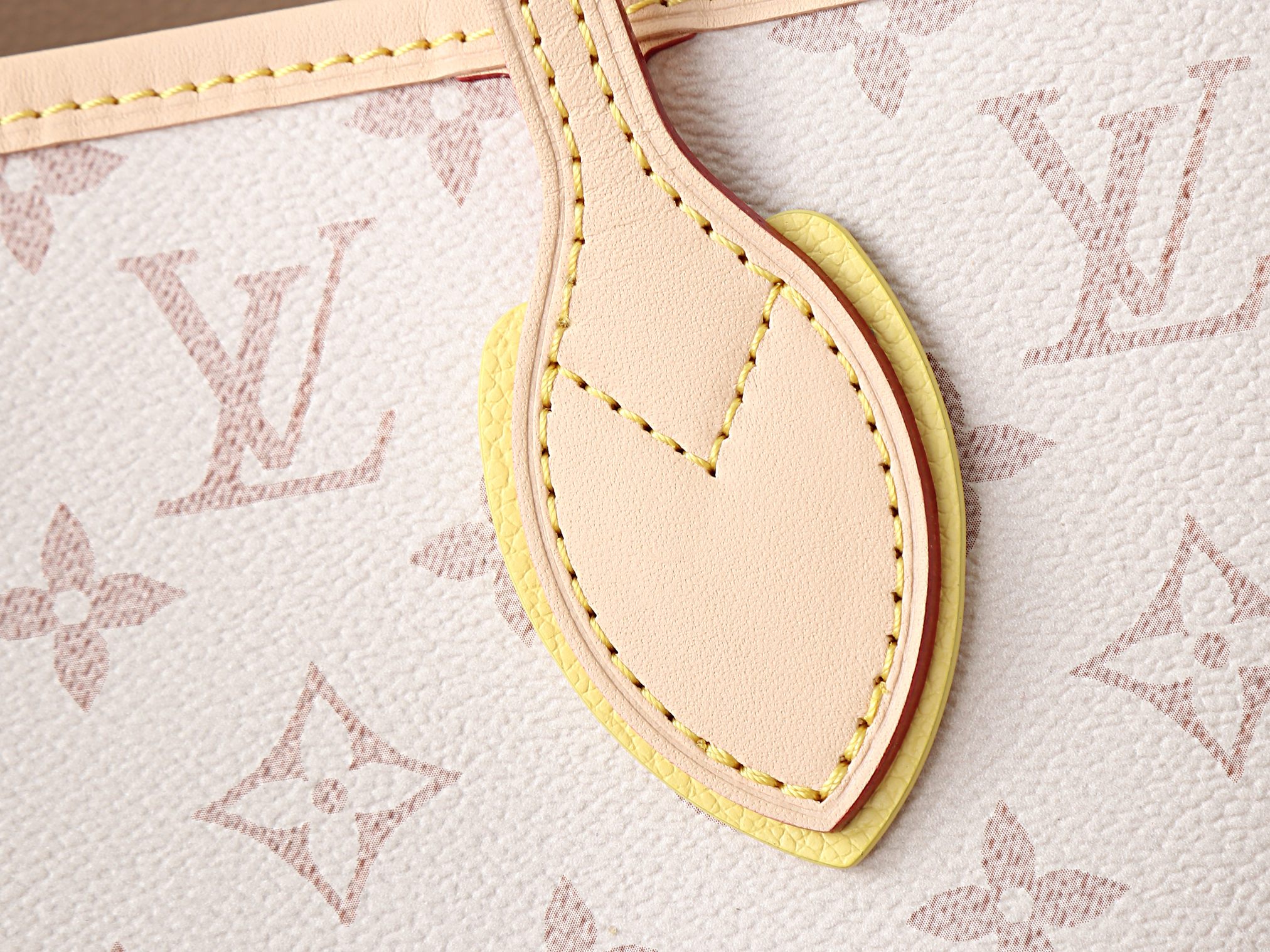 Louis Vuitton Crafty Neverfull MM Monogram Dune Tote Bag - Image 5
