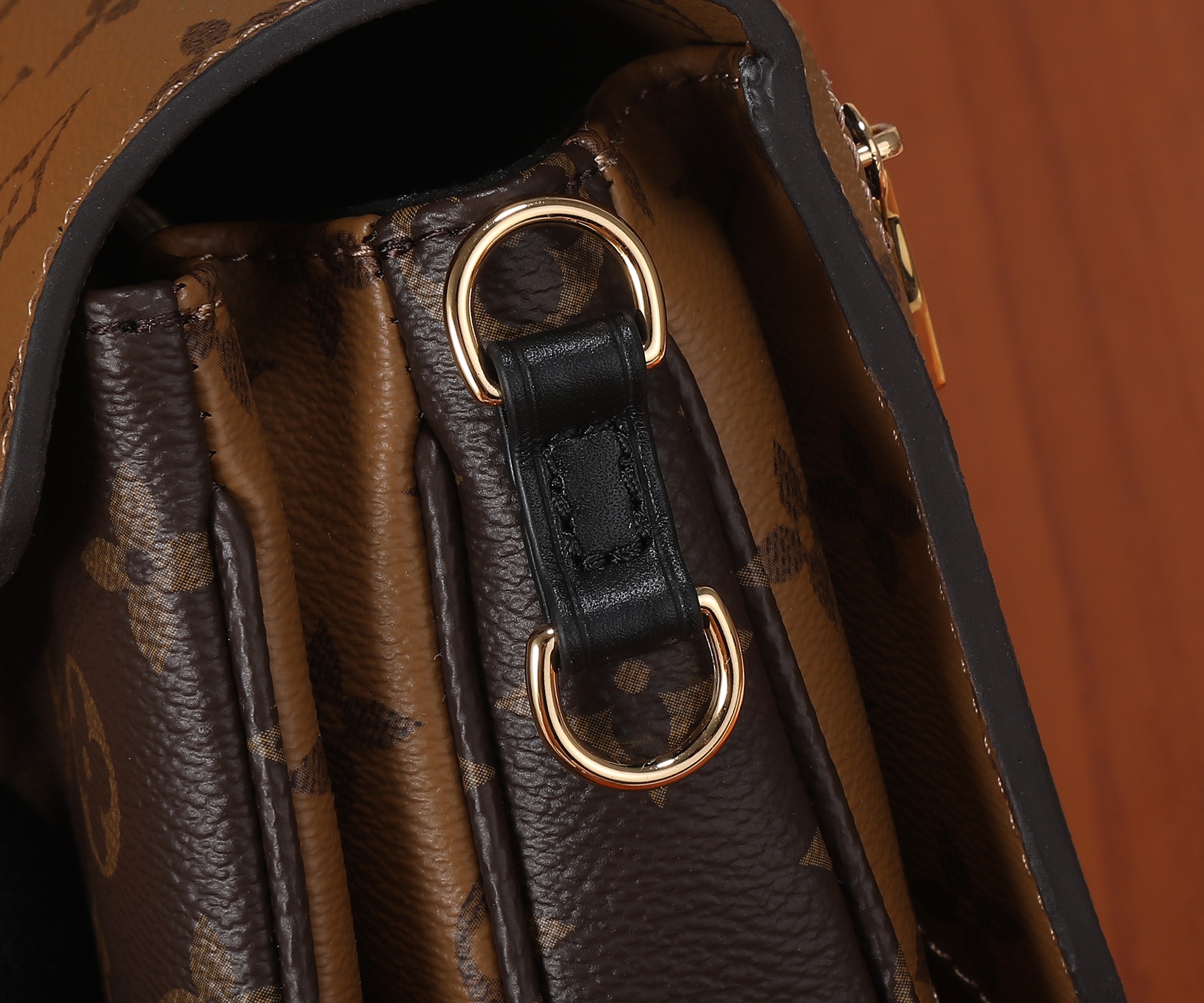 Louis Vuitton Pochette Métis East West Monogram Crossbody Bag - Image 5