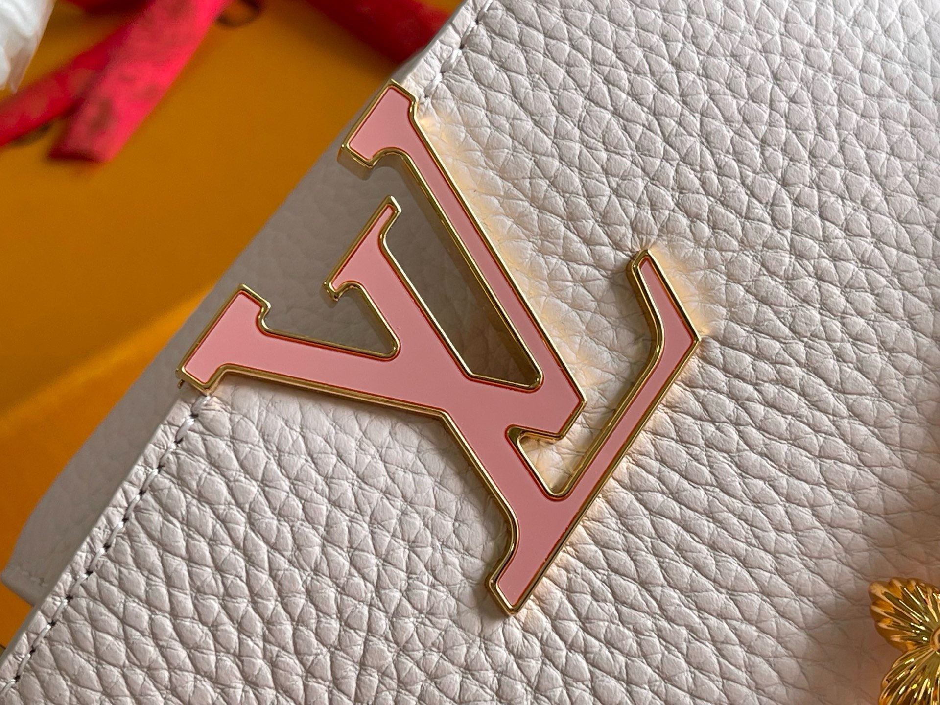 Louis Vuitton Capucines Mini Leather Crossbody Bag - Image 5