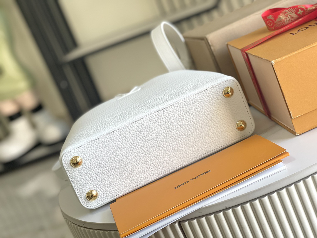 Louis Vuitton Capucines BB Handbag in White Floral Tricolor Taurillon Leather - Image 5
