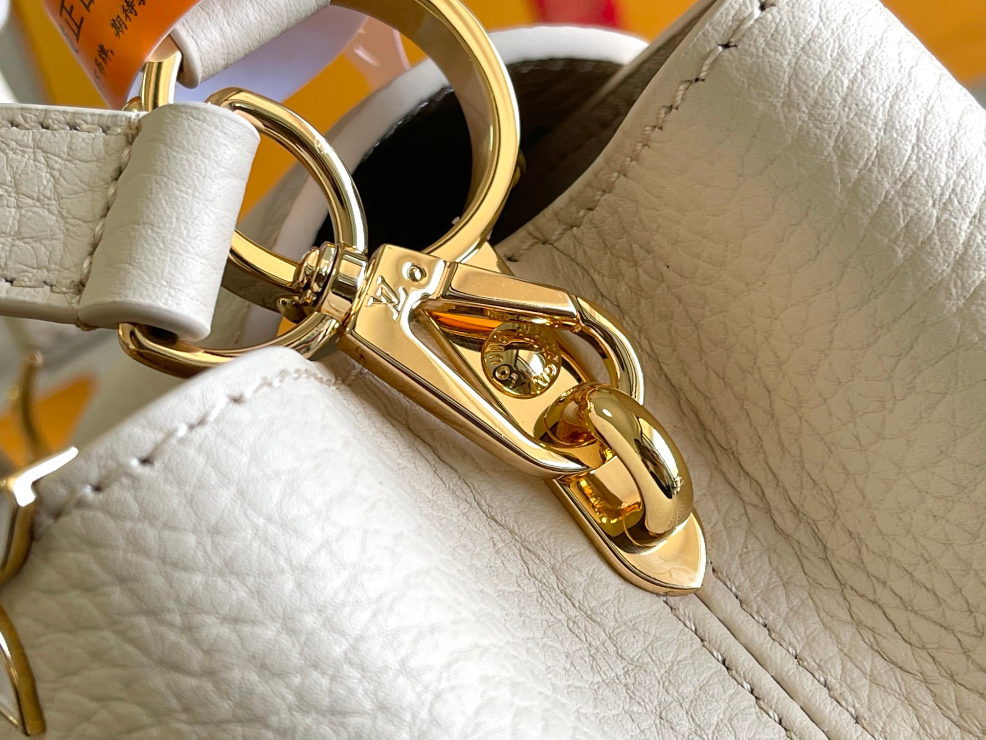 Louis Vuitton Capucines Flower Crown Small Handbag - Image 5