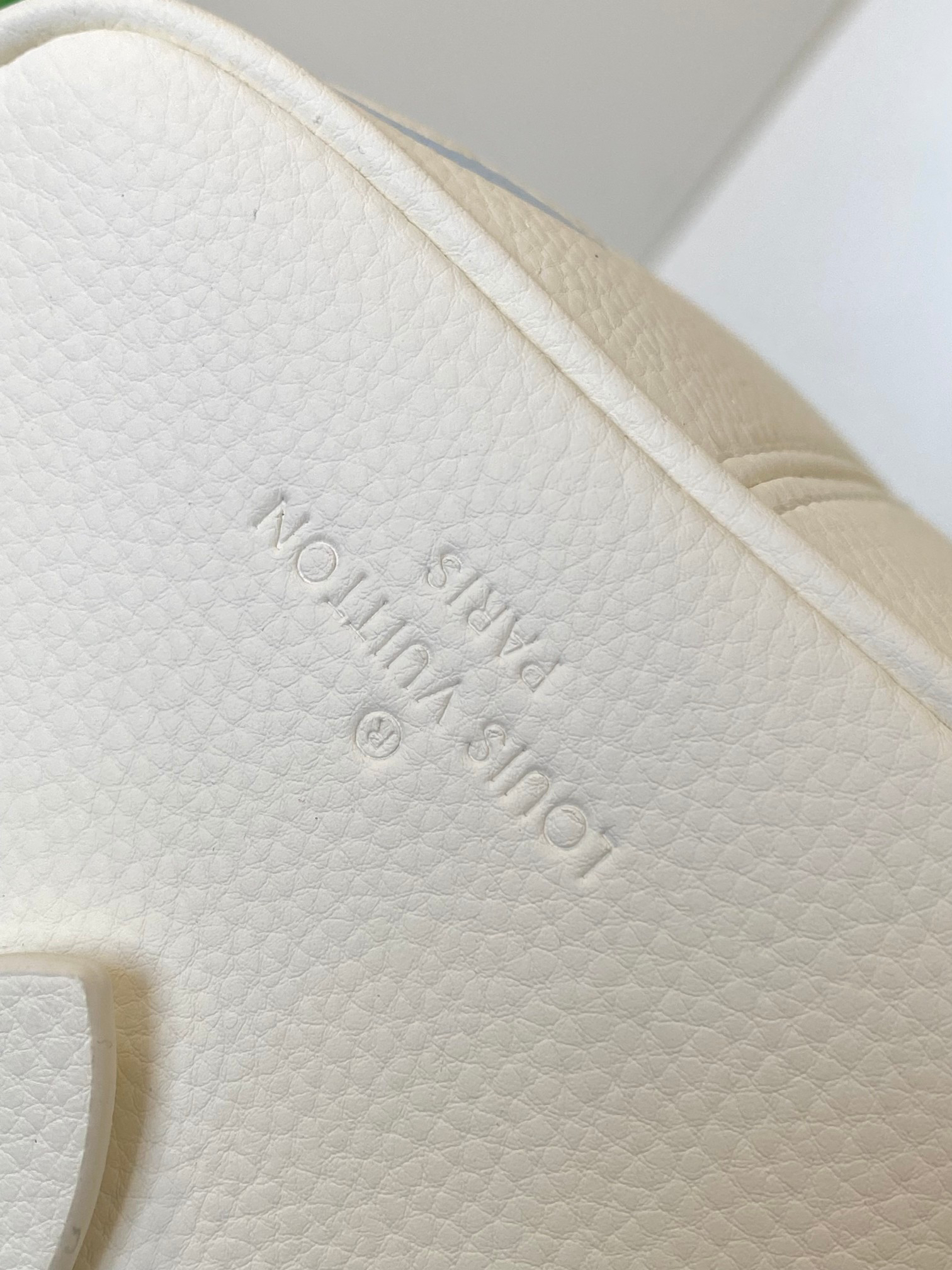 Louis Vuitton Speedy Bandoulière 20 Monogram Empreinte Bag - Image 5
