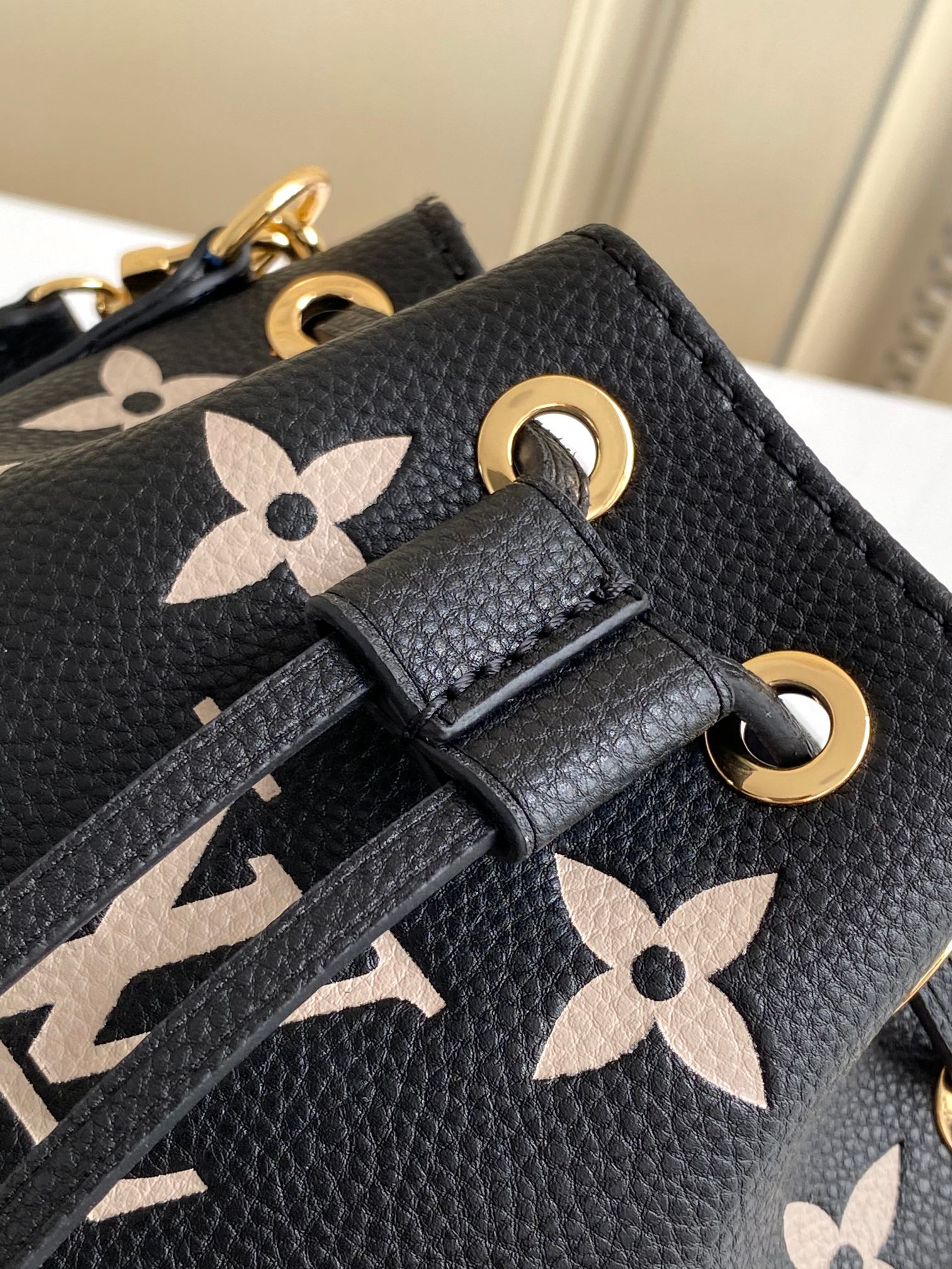 Louis Vuitton Nano Noé Bucket Bag M81626 - Image 5