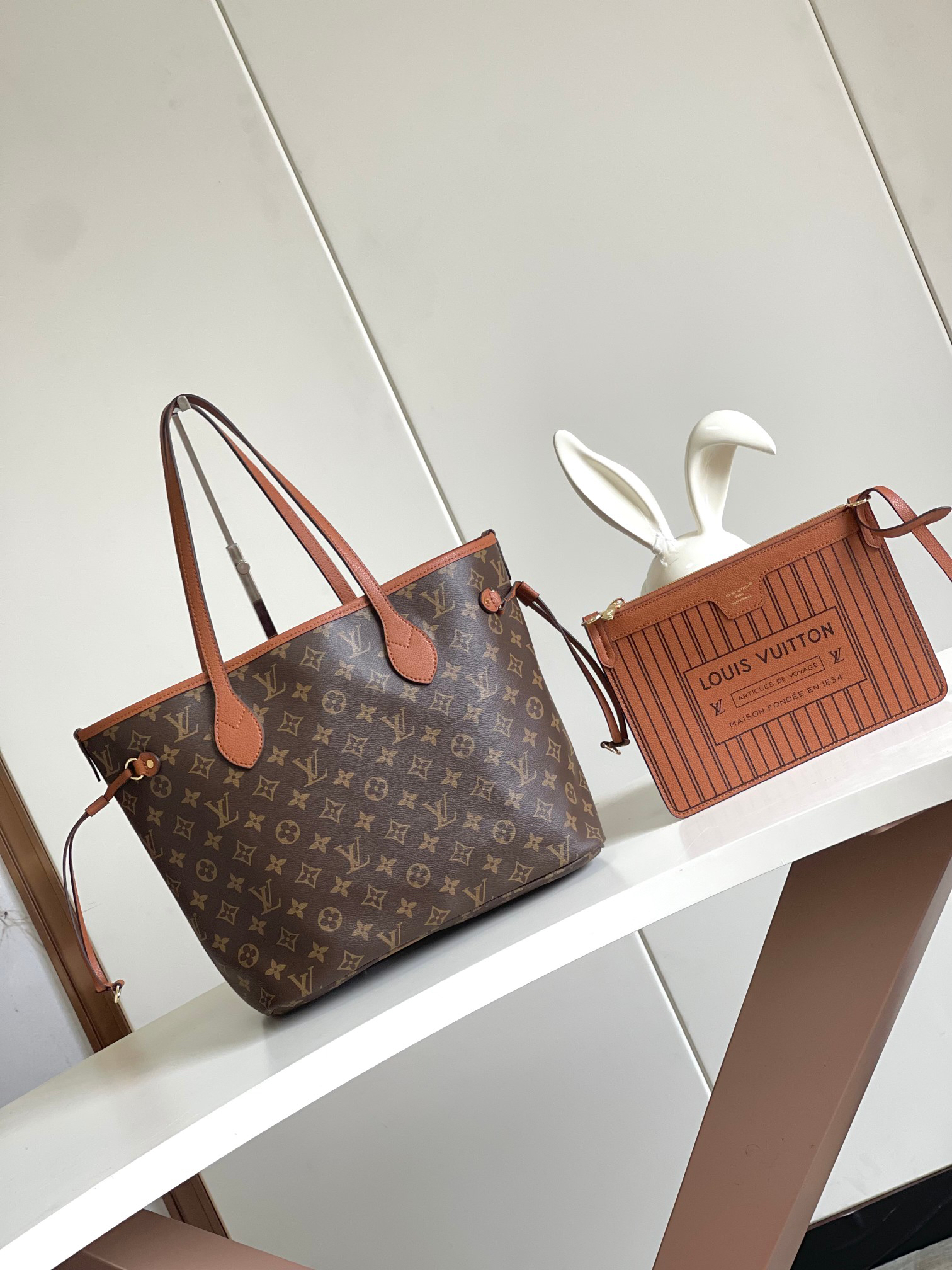 Louis Vuitton Neverfull MM Damier Azur Tote Bag - Image 5