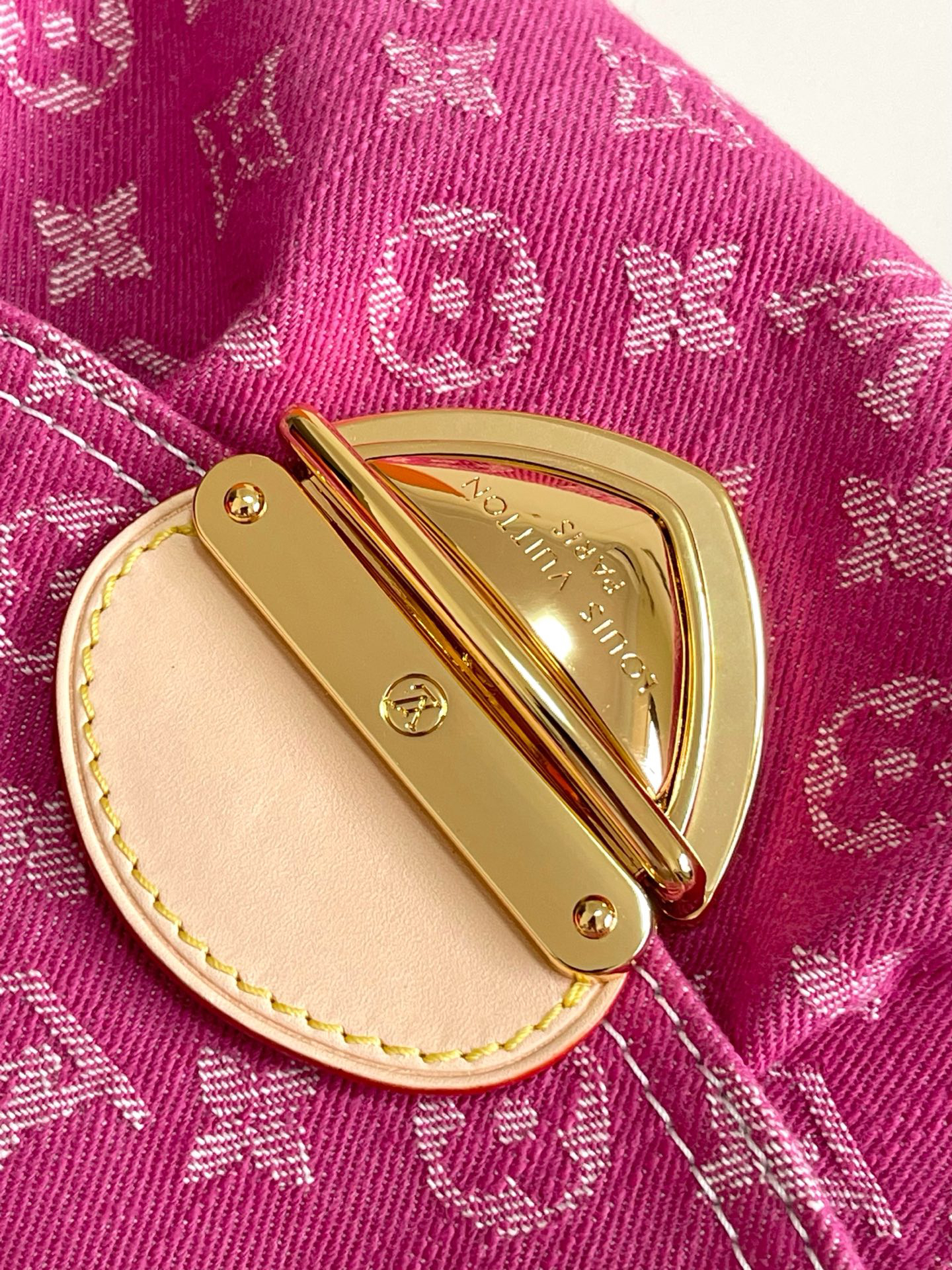 Sunset Rendez-Vous Denim Crossbody Bag - Image 5