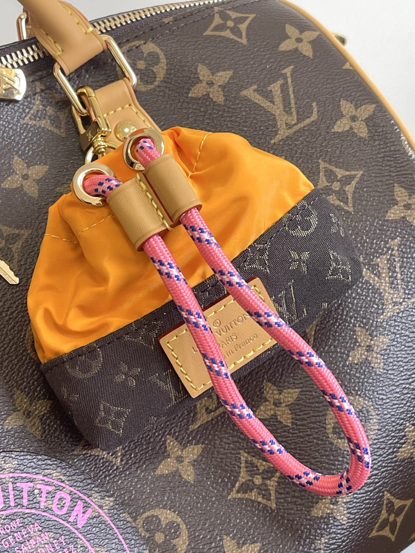 Louis Vuitton Speedy Soft 30 Handbag in Monogram Canvas - Image 5