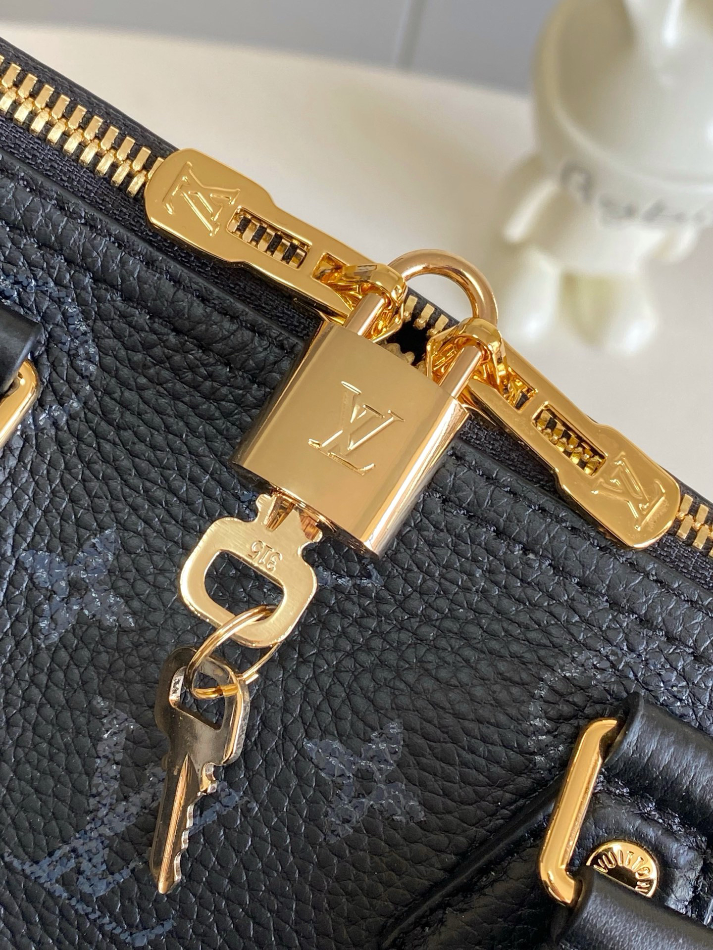 Louis Vuitton Speedy Bandoulière 25 Bag - Image 5