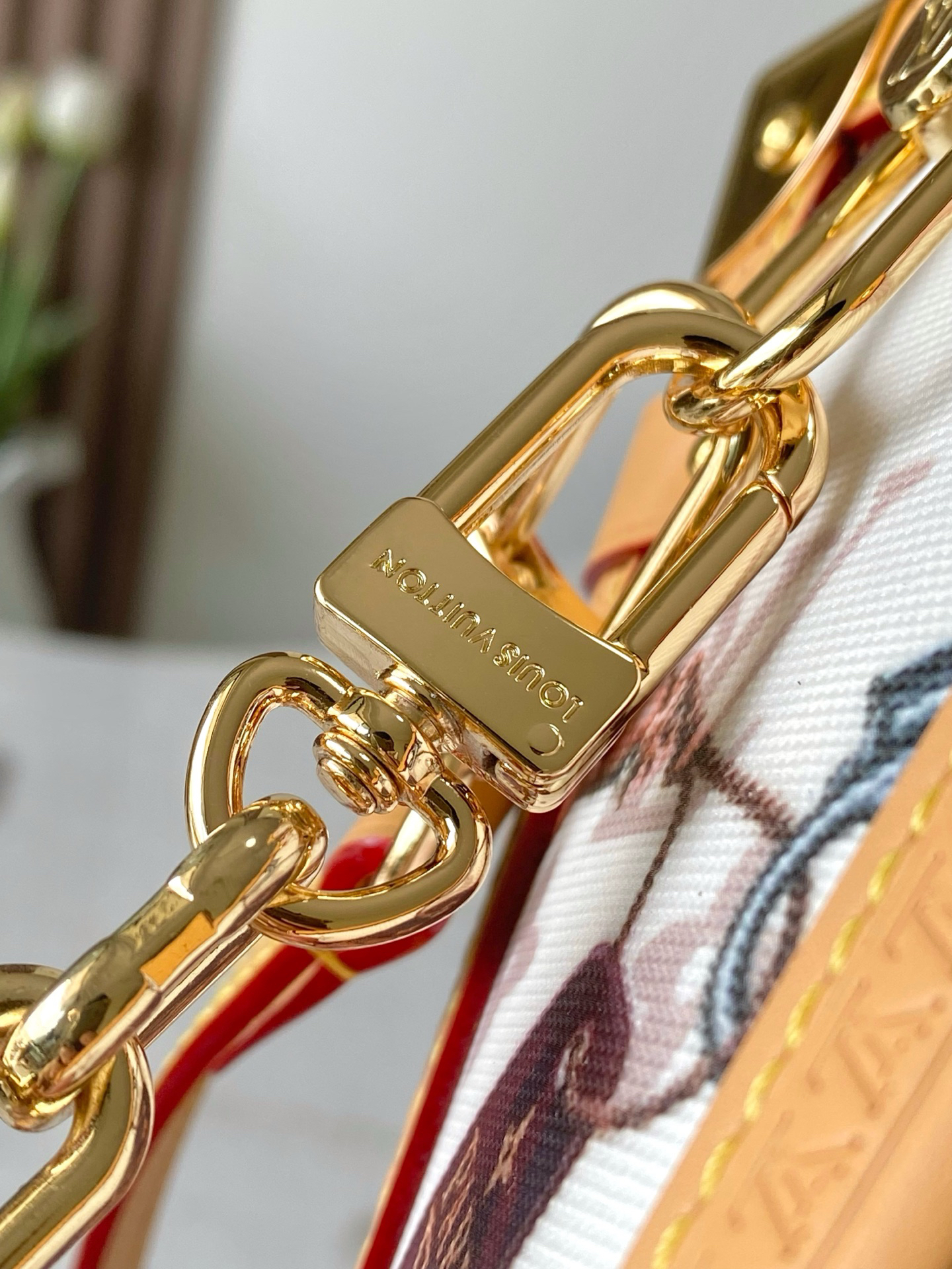 Louis Vuitton Side Trunk Flight Mode Getaway Large Shoulder Bag in Monogram Dune Canvas - Image 5