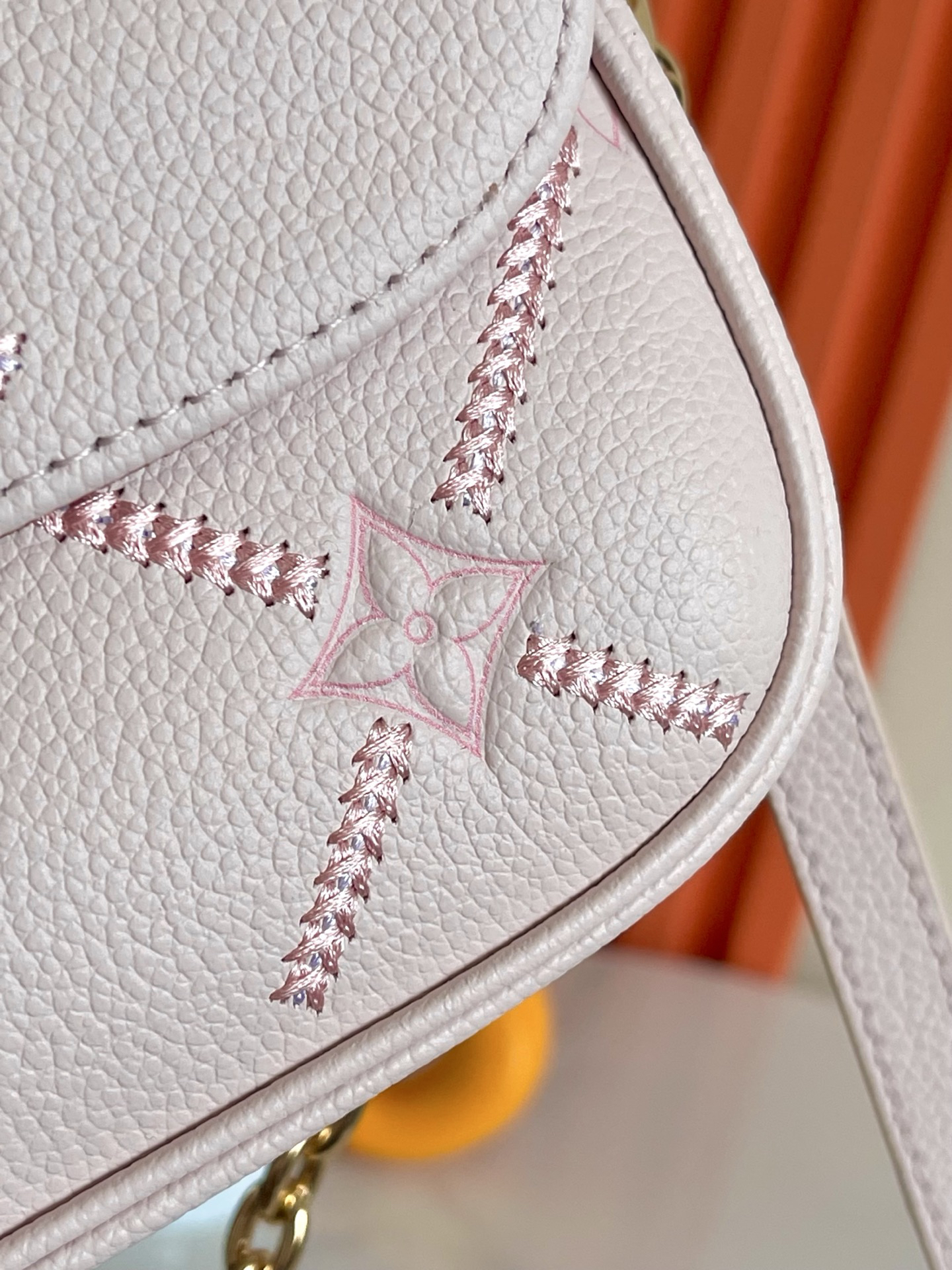 Louis Vuitton Wallet On Chain Ivy M29502 - Image 5