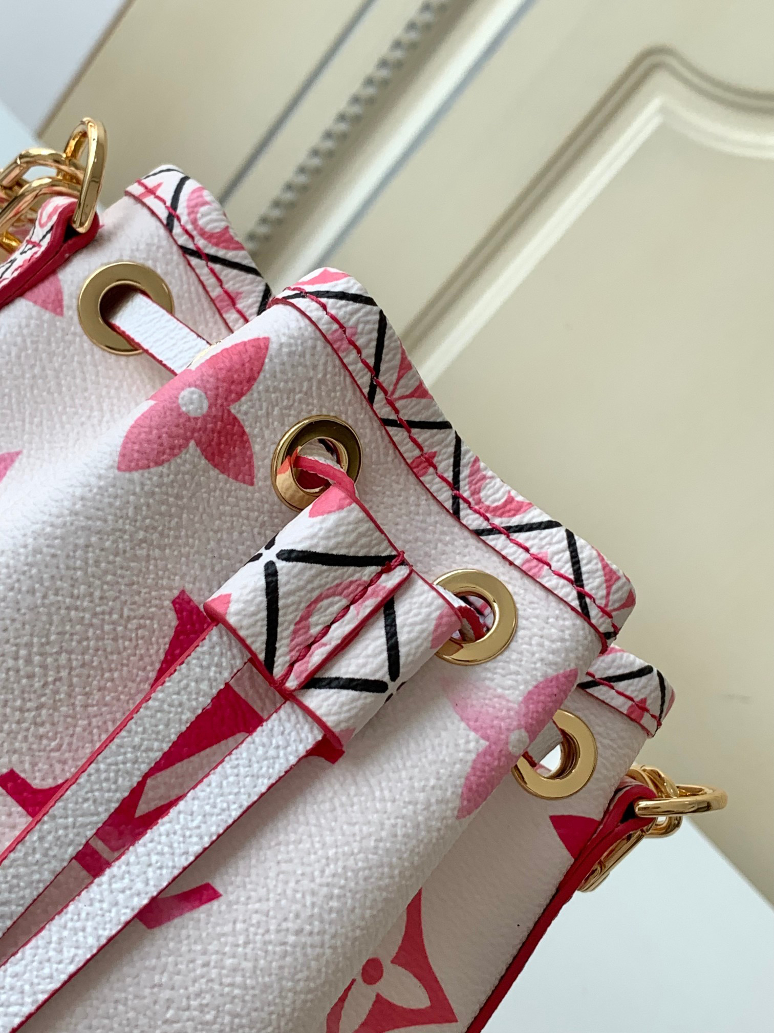 Louis Vuitton Nano Noé M Crossbody Bag - Image 5