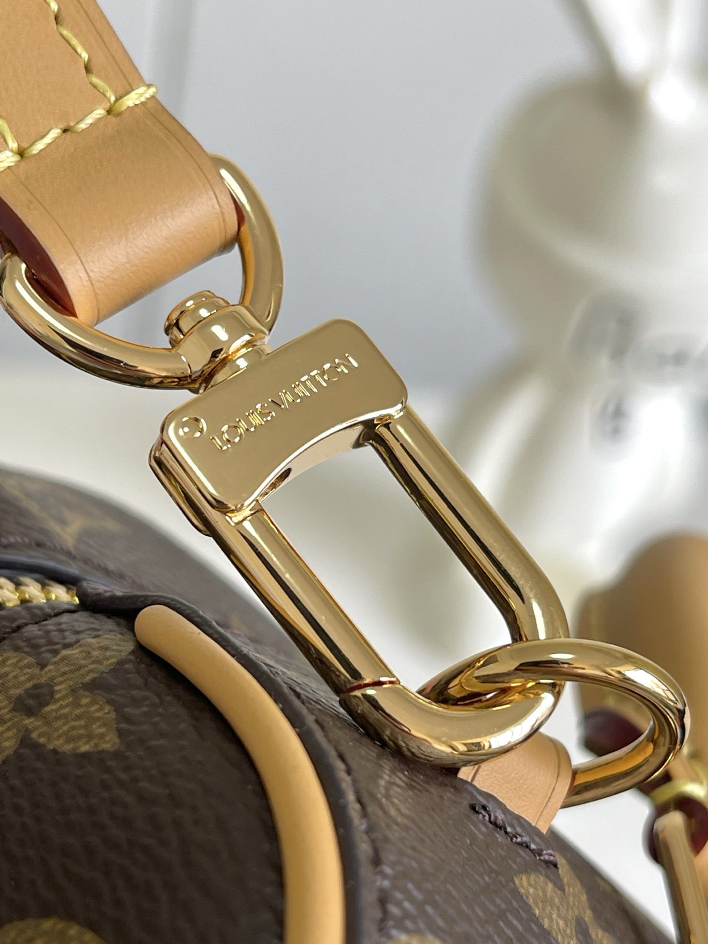 Louis Vuitton Nano Speedy M13226 Crossbody Bag - Image 5