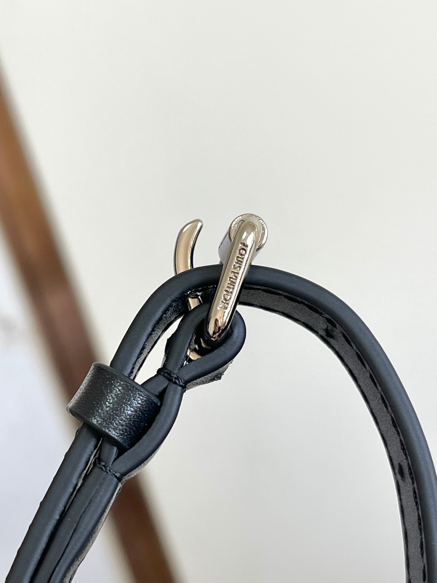 Louis Vuitton M13484 Noé Trunk Handbag - Image 5