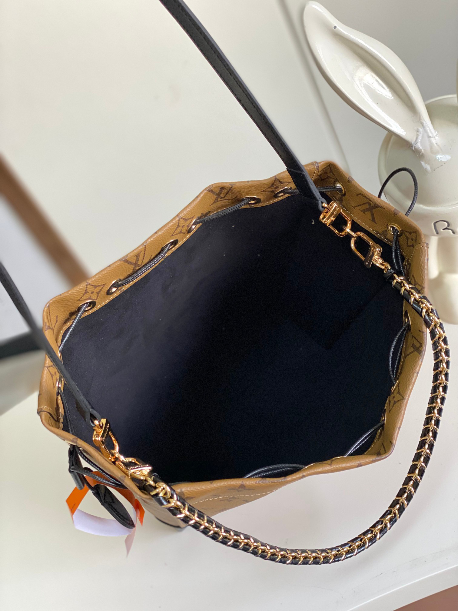 Louis Vuitton Noé Trunk Monogram Reverse Canvas Shoulder Bag - Image 5