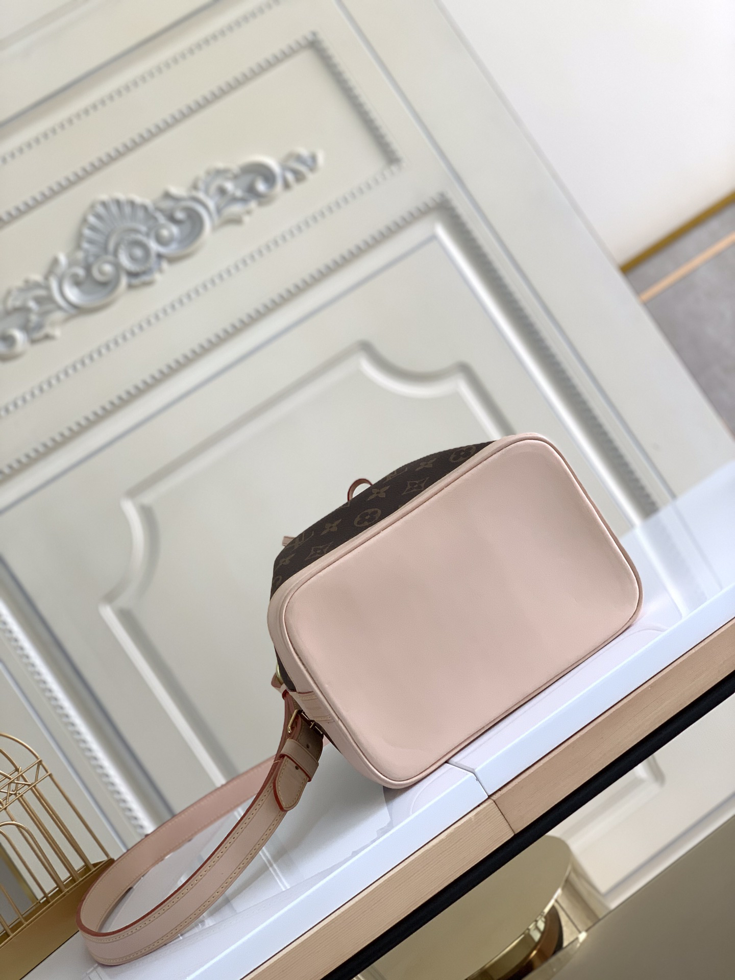 Louis Vuitton Noé BB Monogram Canvas Bucket Bag - Image 5