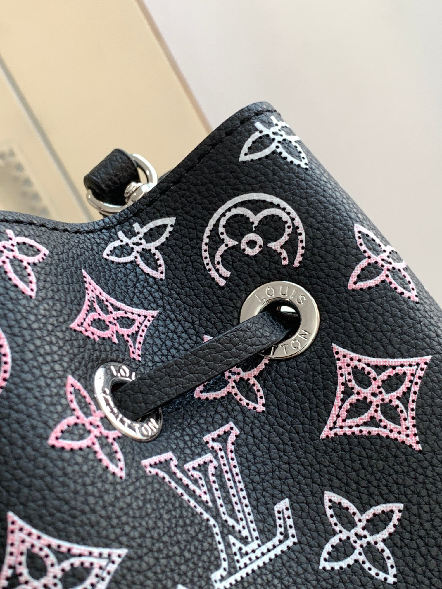 Louis Vuitton Bella Monogram Perforated Leather Bucket Bag with Coin Purse - Image 5