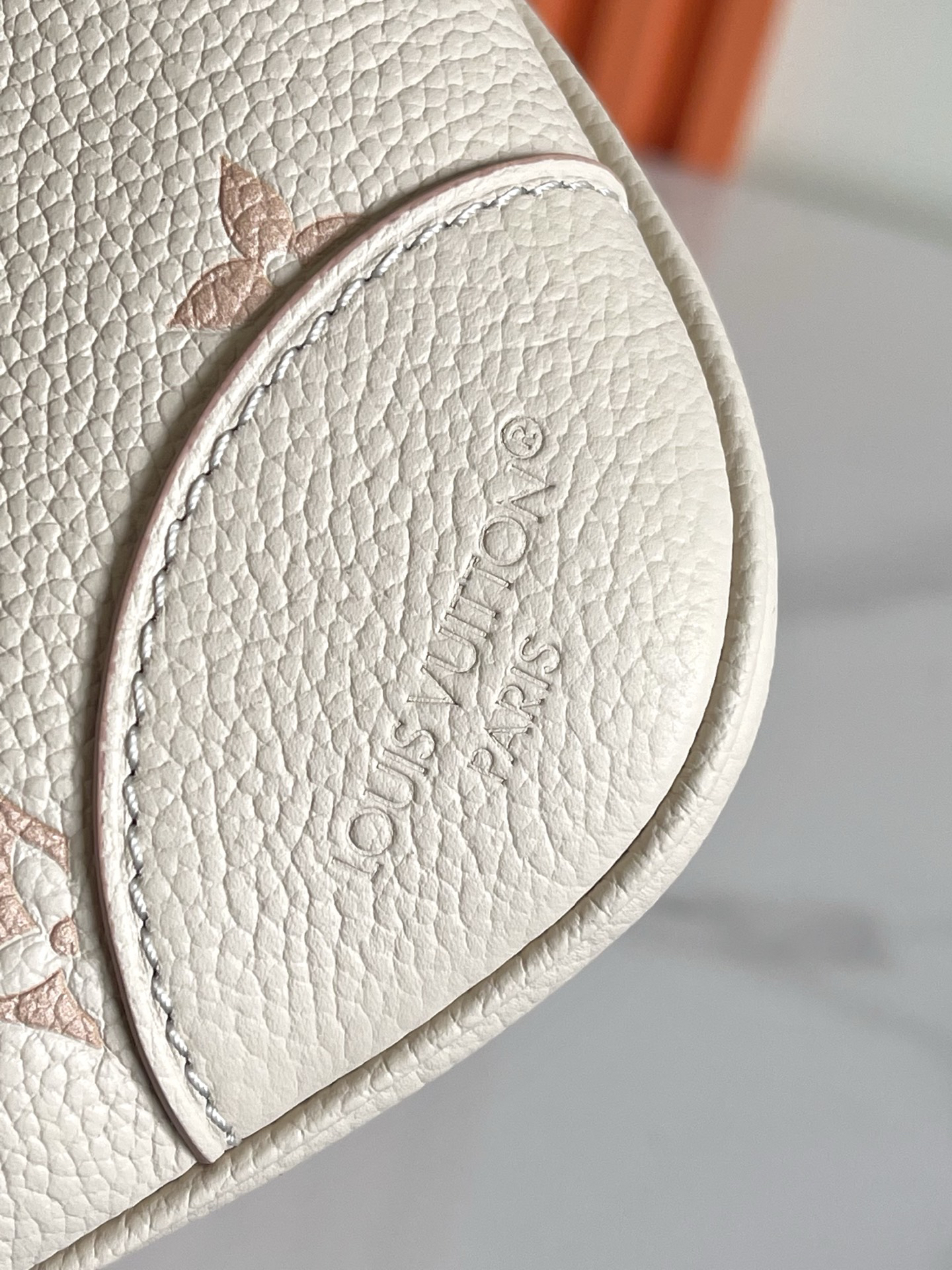 Louis Vuitton Boulogne Shoulder Bag in Monogram Empreinte Leather - Image 5