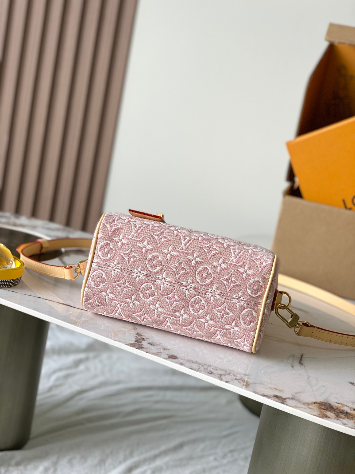 Louis Vuitton Speedy Bandoulière 20 Handbag - Image 5