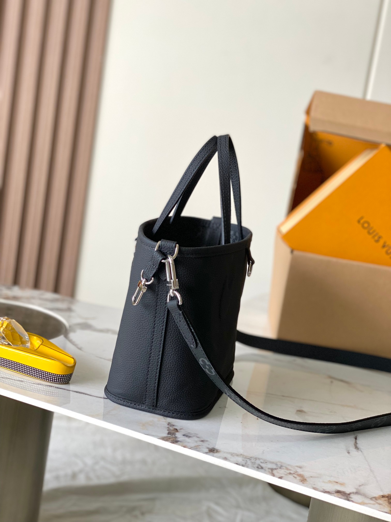 Louis Vuitton Neverfull Bandouliere Inside Out BB Crossbody Bag - Image 5
