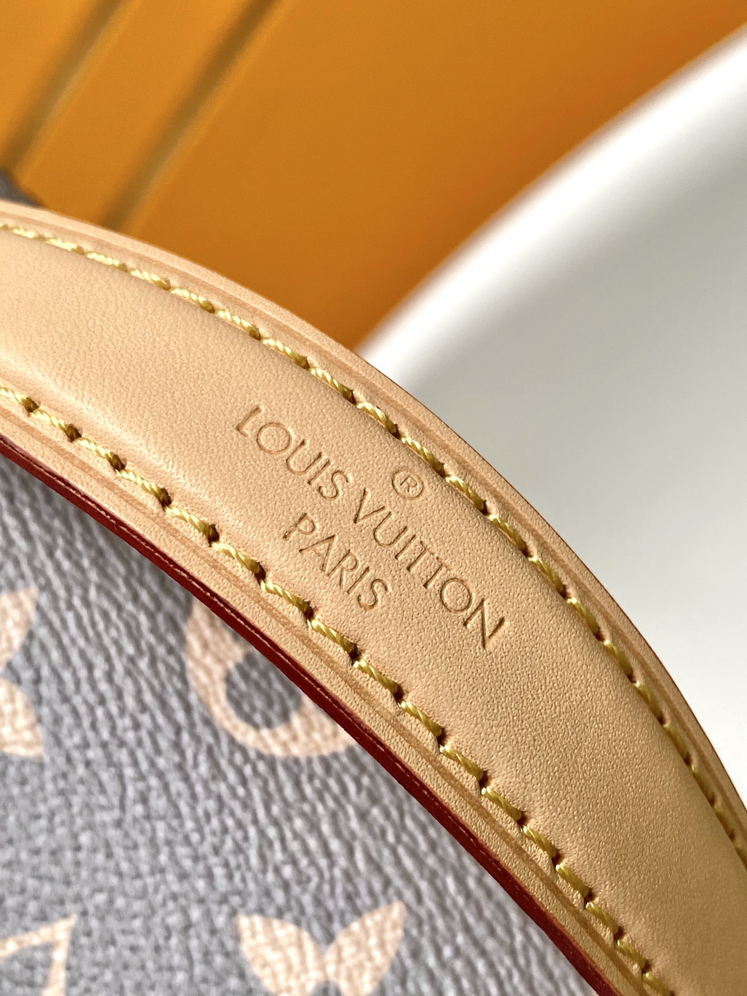 Louis Vuitton Pochette Métis East West M12429 Crossbody Bag - Image 5