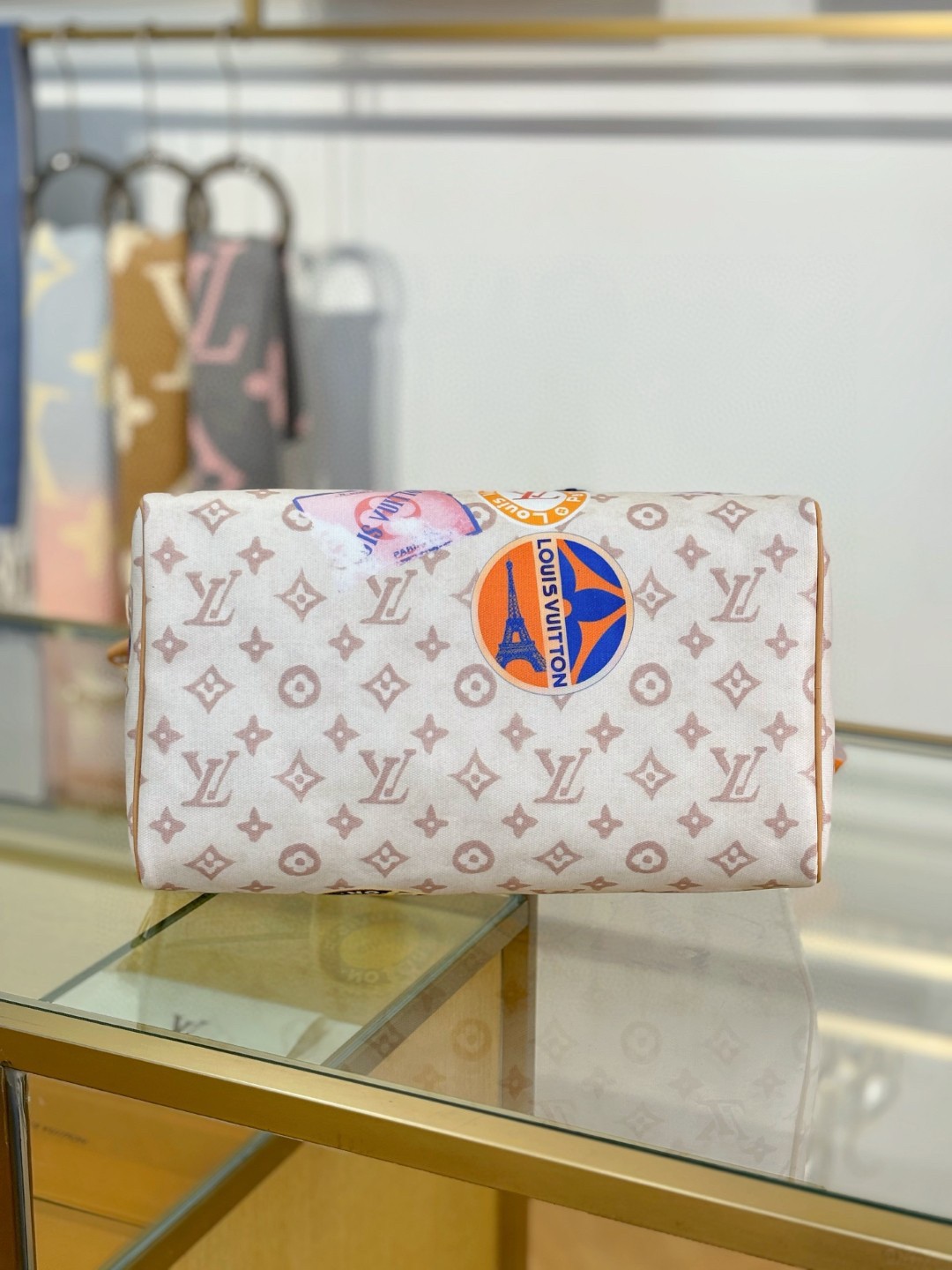 Speedy 30 Leather Handbag - Image 5