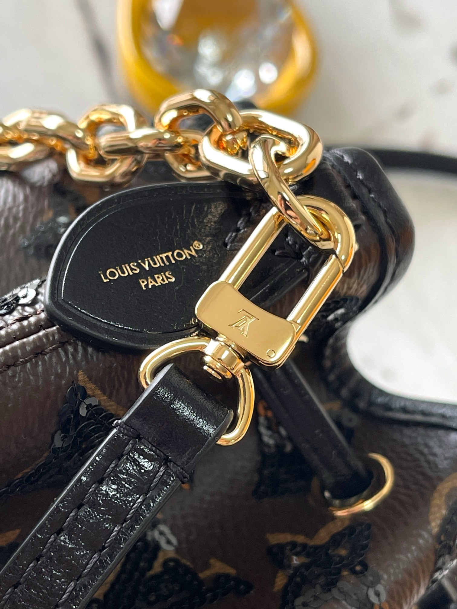 Louis Vuitton Noe BB Crossbody Bag - Image 5