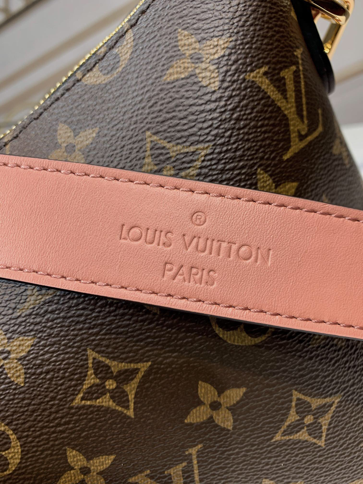 Louis Vuitton Beaubourg Hobo Mini Shoulder Bag M55090 - Image 5