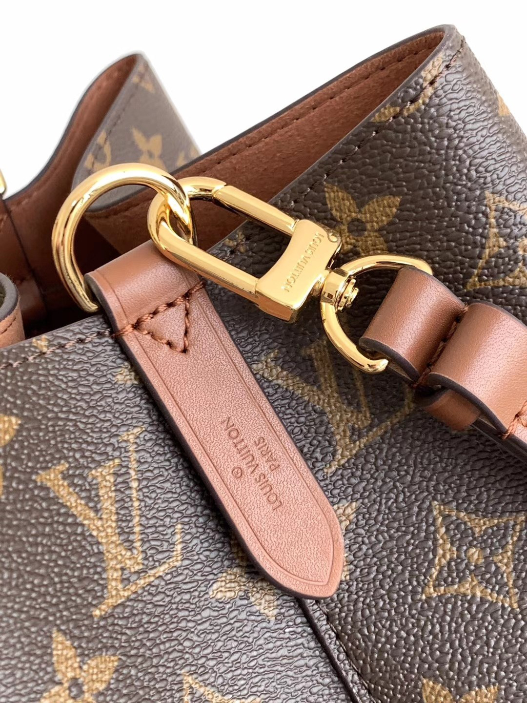Louis Vuitton Néonoé Bucket Bag - Image 5