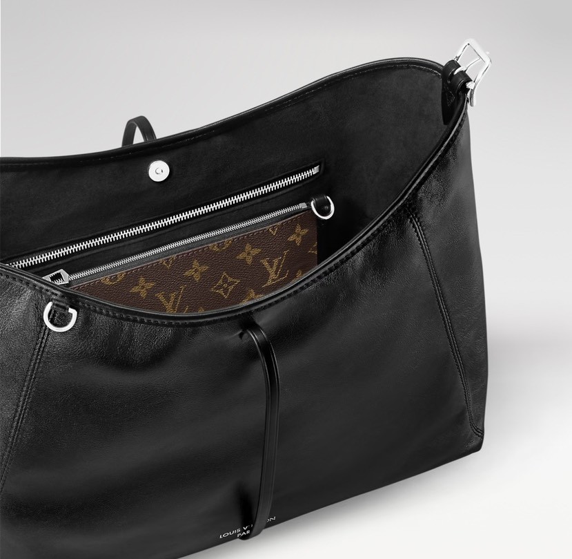 Louis Vuitton CarryAll Dark Medium Shoulder Bag - Image 5