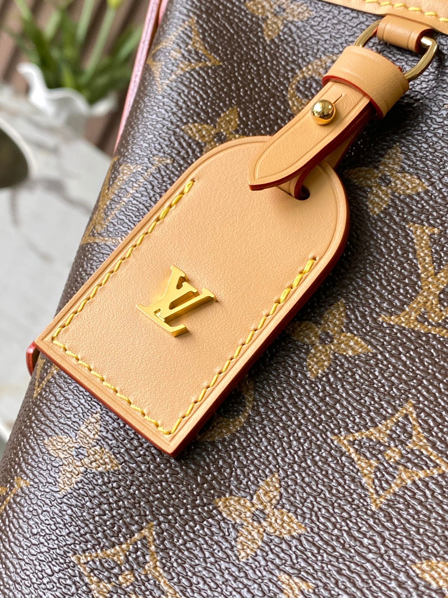 Louis Vuitton CarryAll EastWest Monogram Canvas Handbag - Image 5