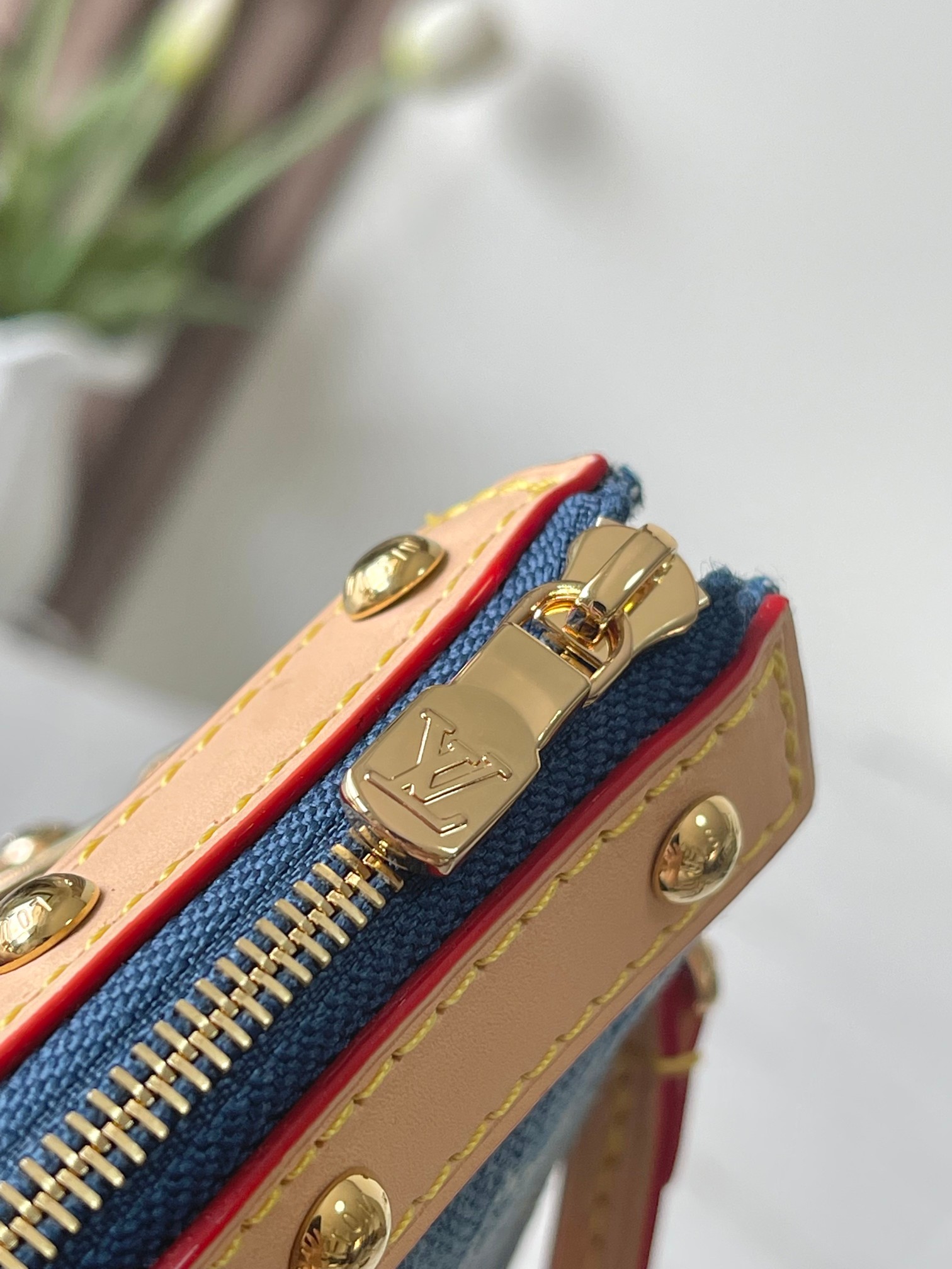 Louis Vuitton x Takashi Murakami Pochette Accessoires Monogram Denim Shoulder Bag - Image 5