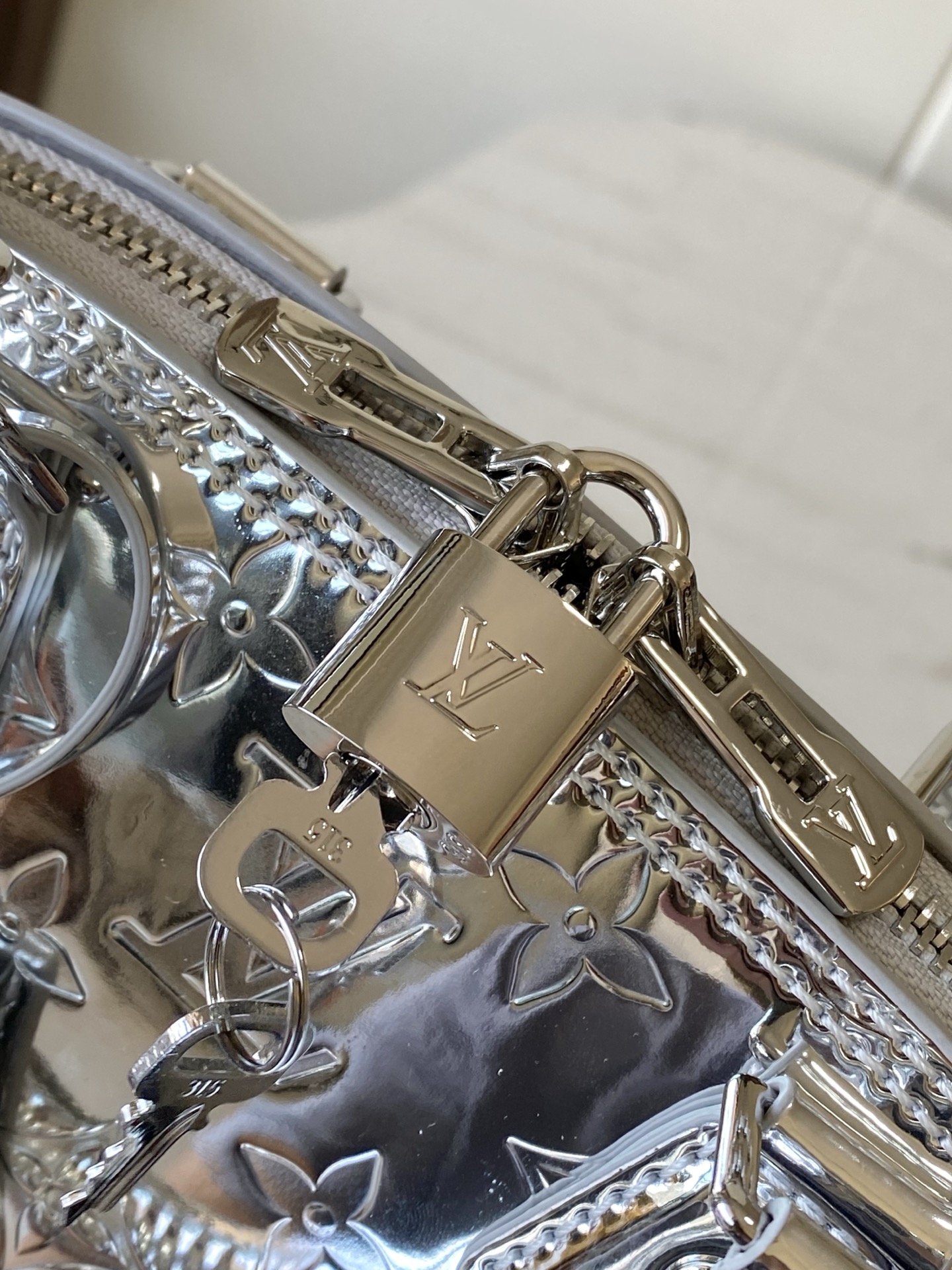 Louis Vuitton Alma BB Handbag in Silver Monogram Miroir Canvas - Image 5