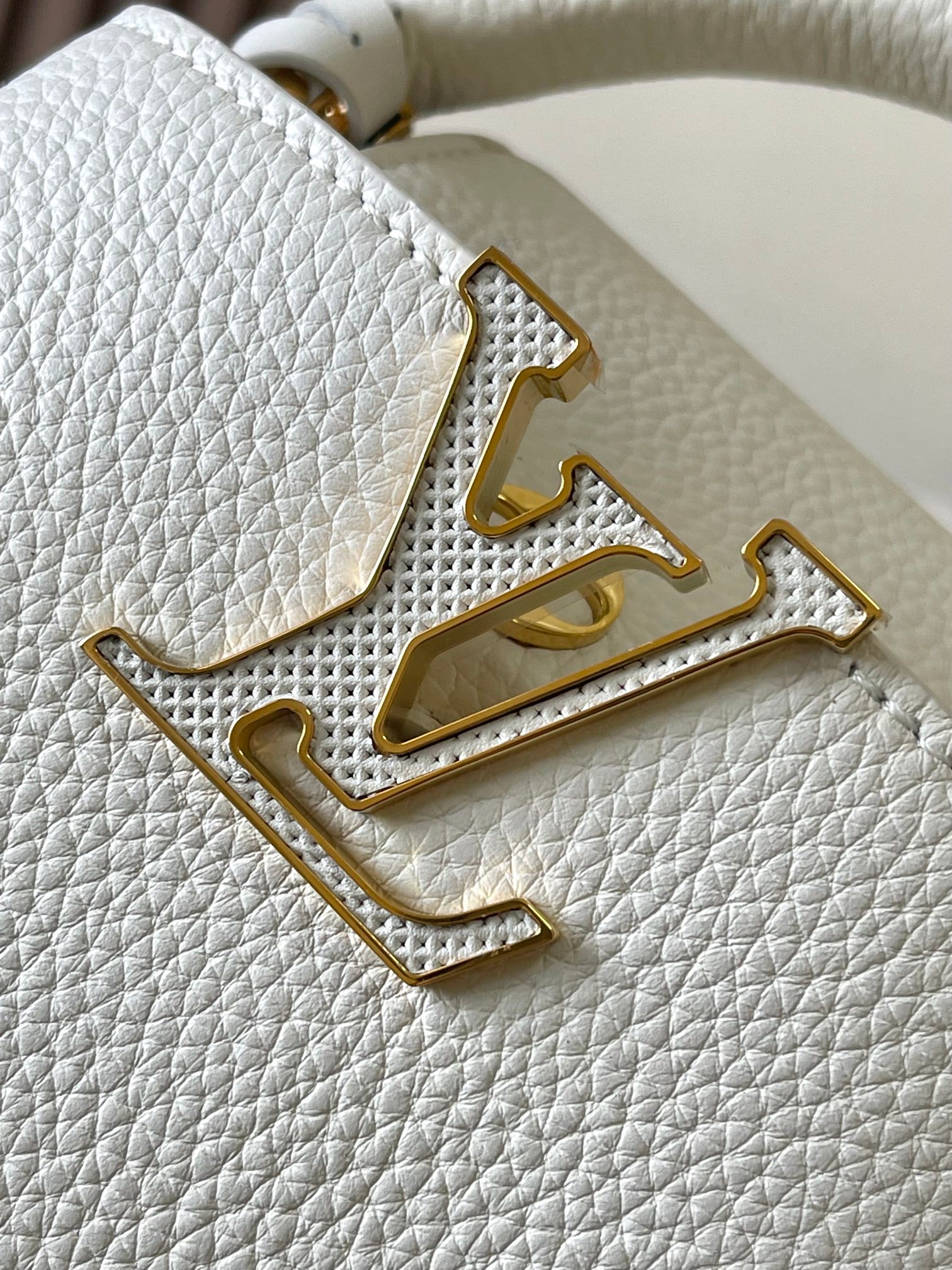 Louis Vuitton Capucines Mini Crossbody Bag - Image 5
