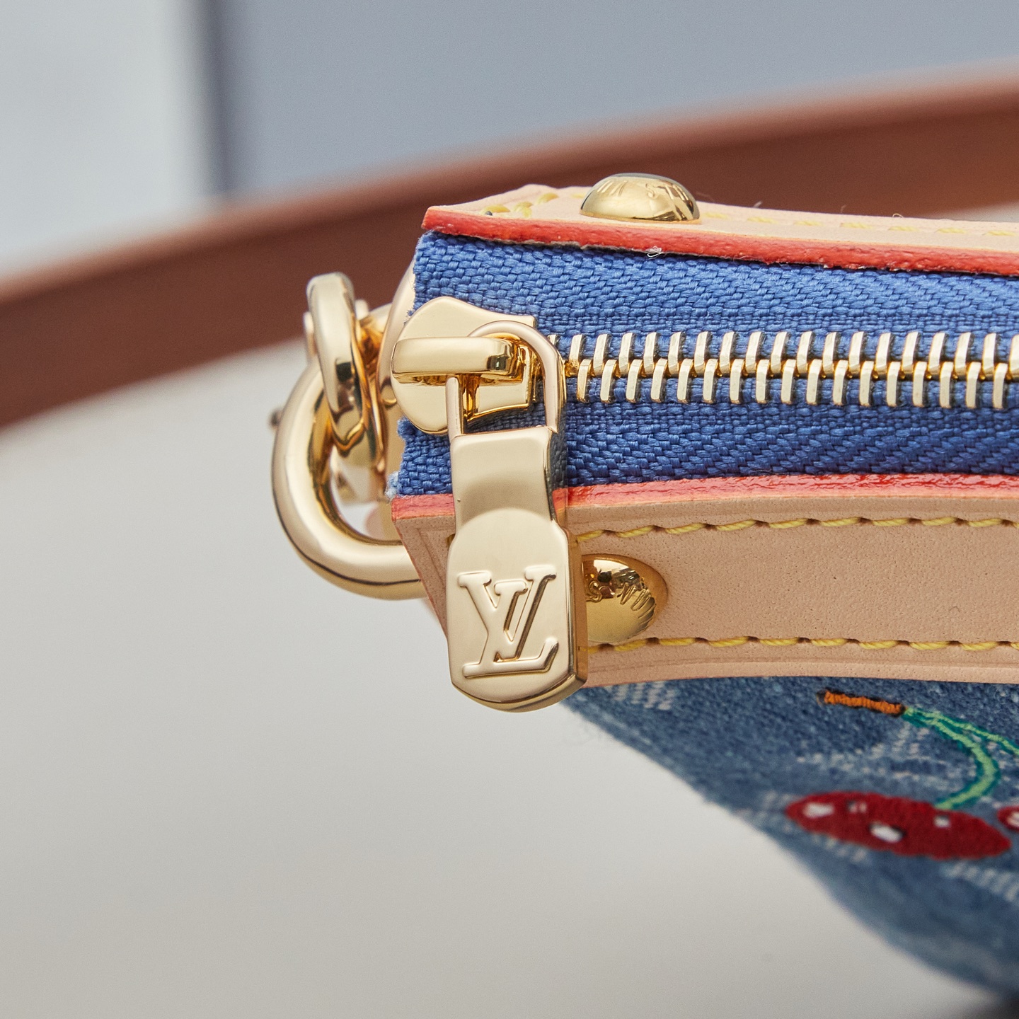 Louis Vuitton x Murakami Pochette Accessoires Cherry Shoulder Bag M13994 - Image 5