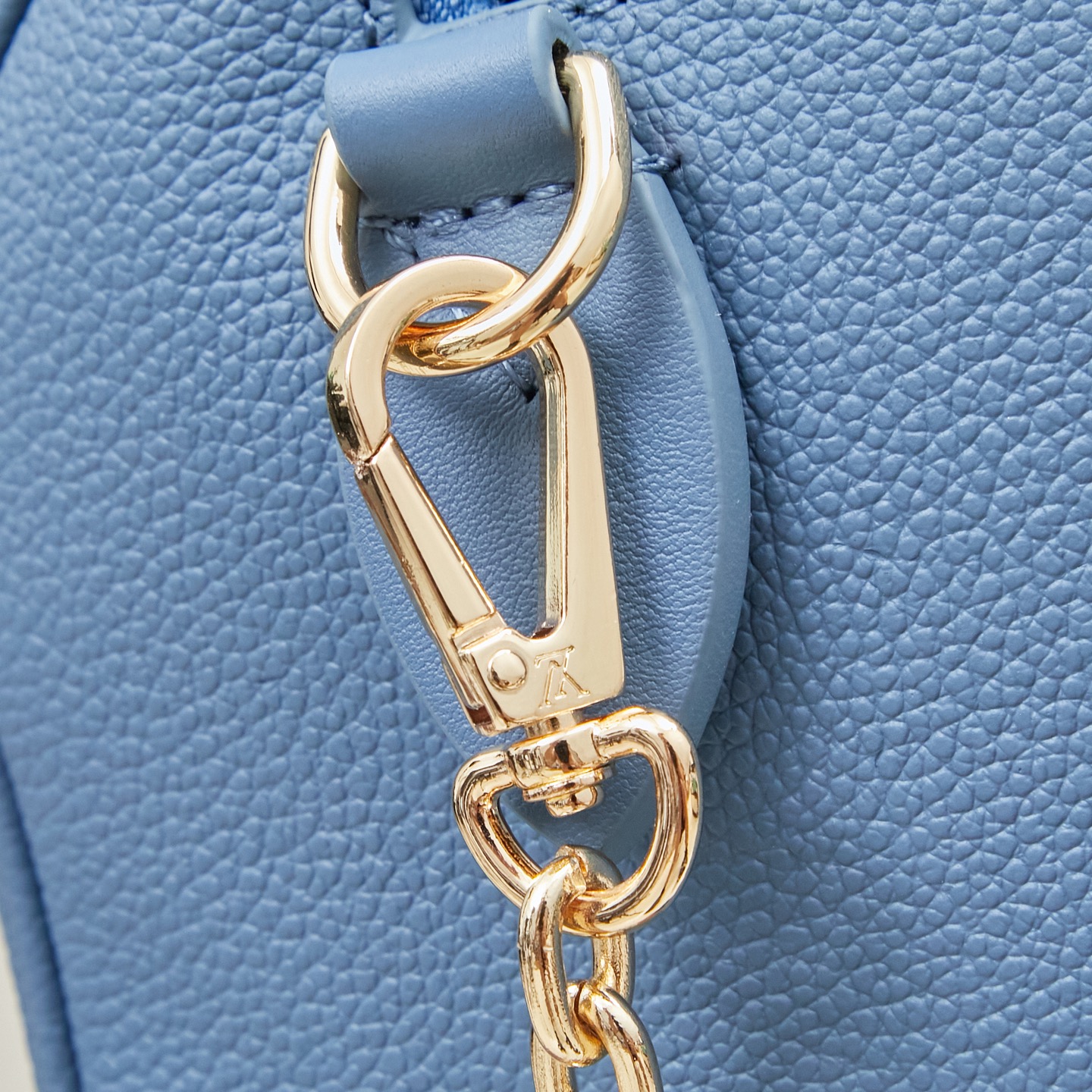 Louis Vuitton Speedy Bandoulière 20 Handbag in Blue Monogram Empreinte Leather - Image 5