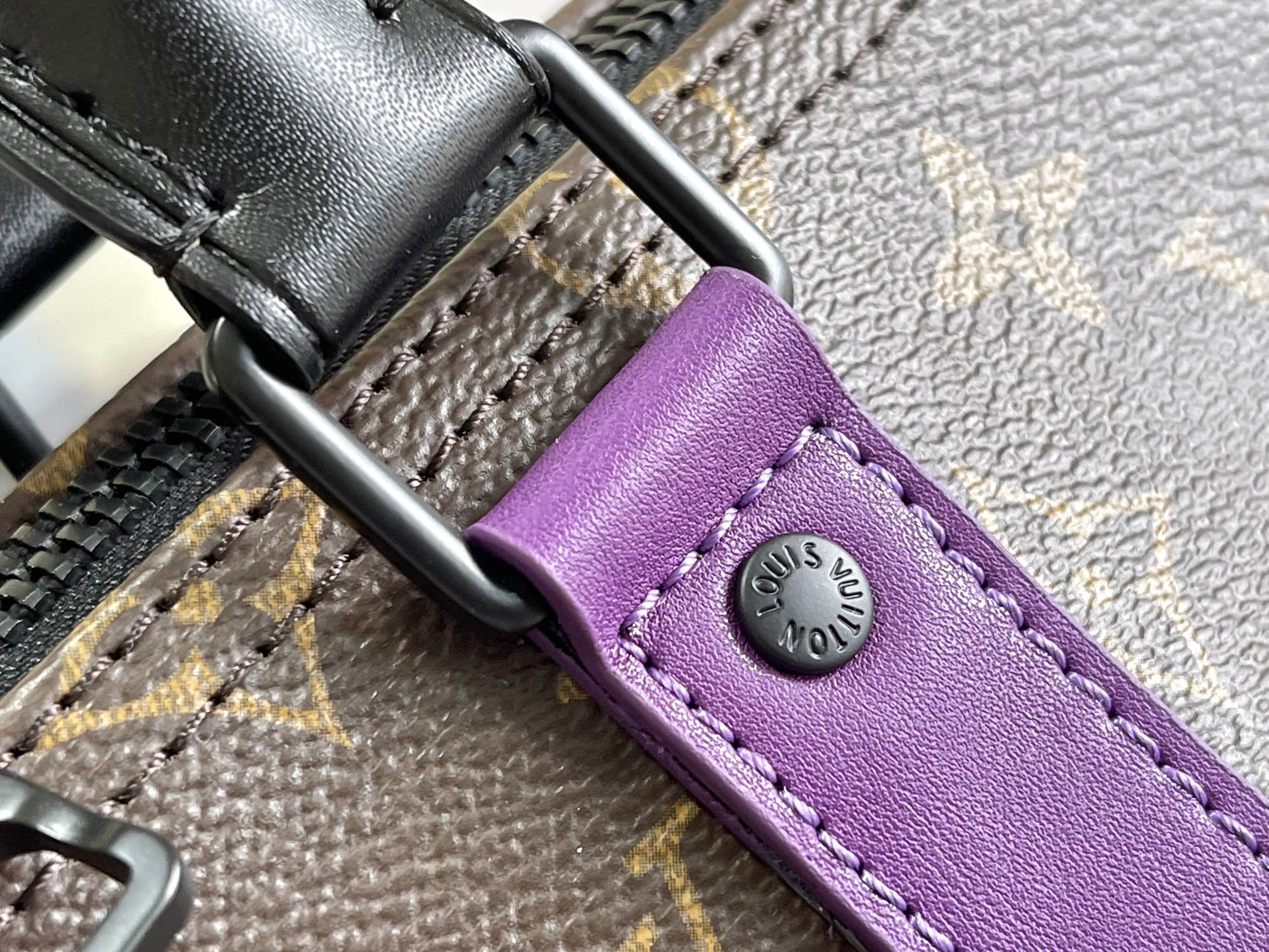 Louis Vuitton Keepall 50 Travel Bag - Image 5