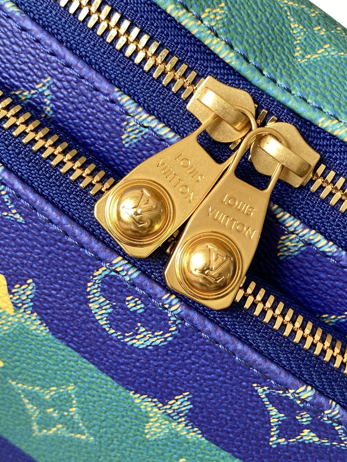 Louis Vuitton Rush Belt Bag in Green Monogram Canvas - Image 5