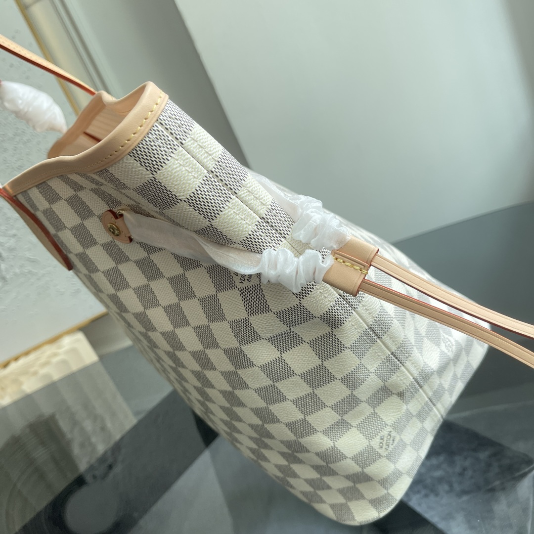 Louis Vuitton Neverfull Large Tote Bag in Damier Azur Canvas - Image 5