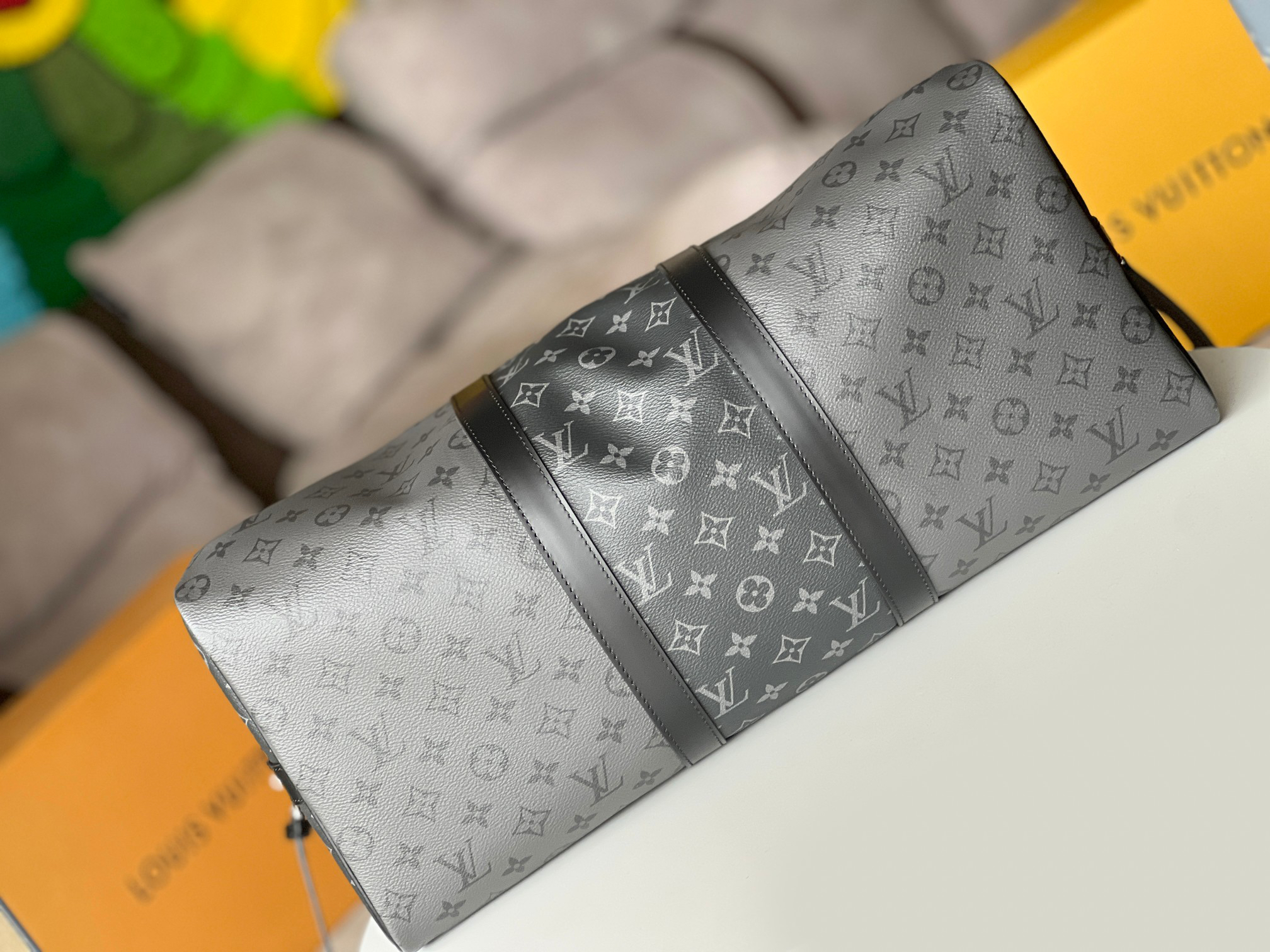 Louis Vuitton Keepall Bandoulière 50 Travel Bag - Image 5