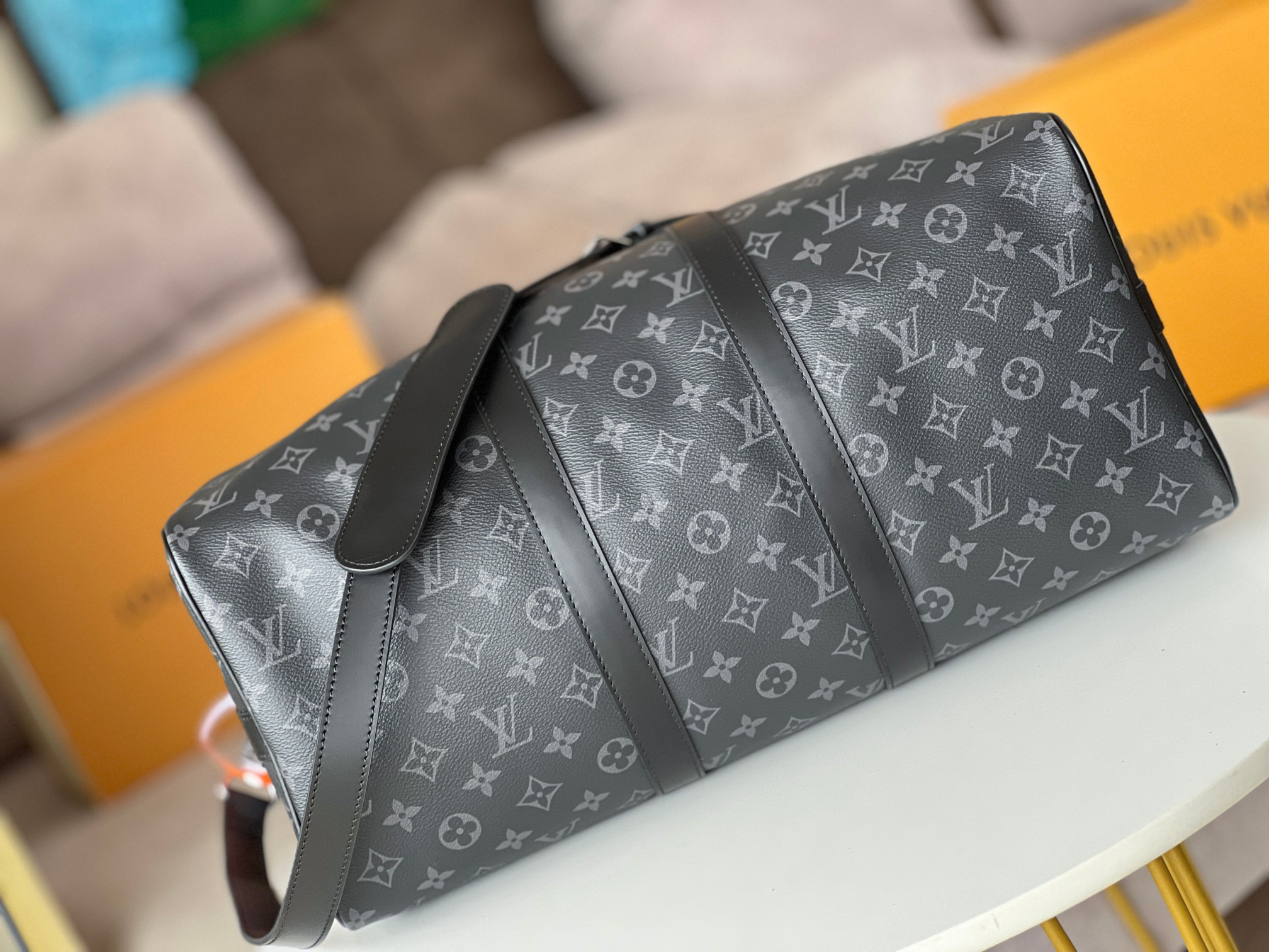 Louis Vuitton Keepall 45 Travel Bag - Image 5