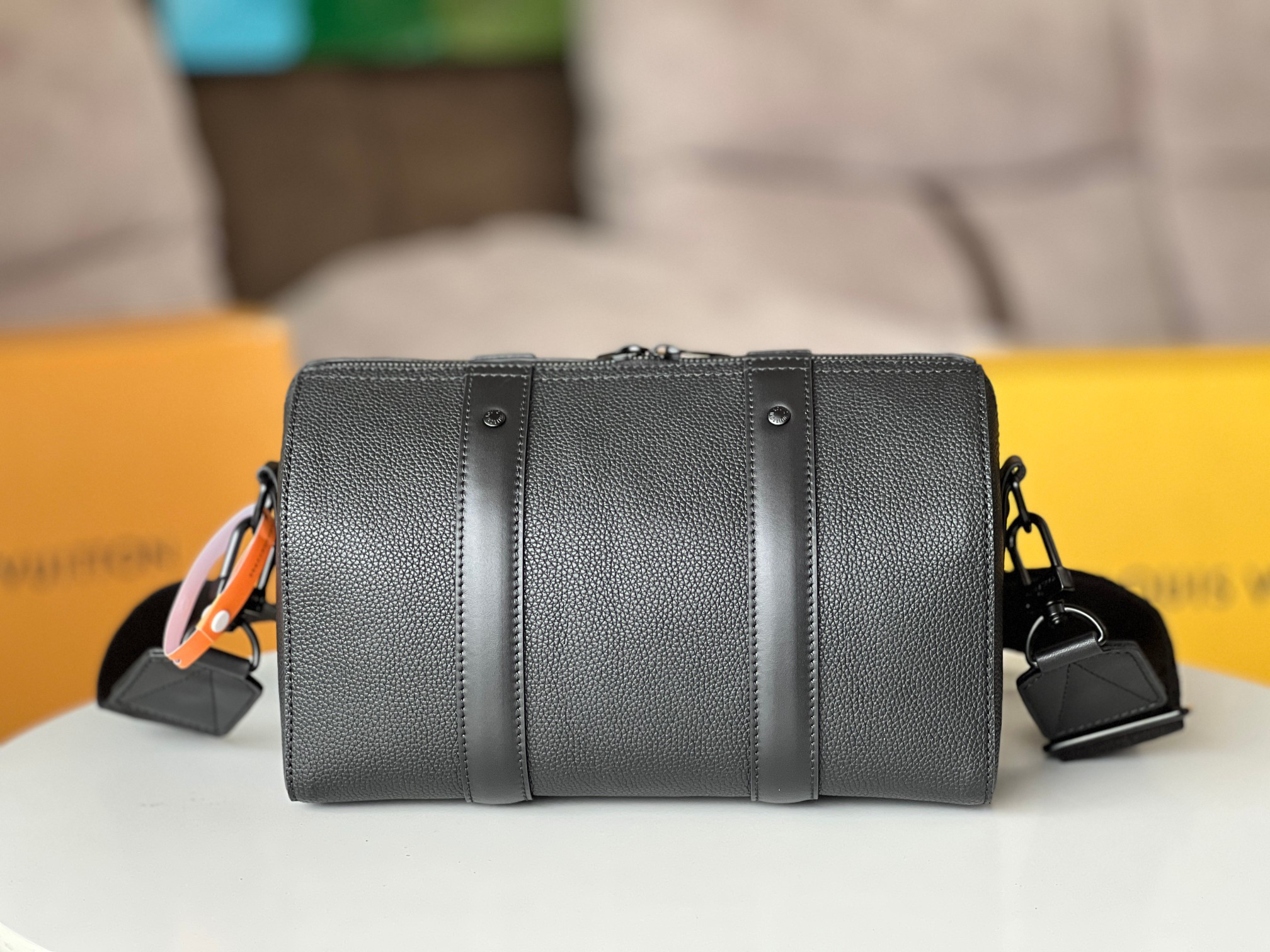 Louis Vuitton M59255 City Keepall Bag - Image 5